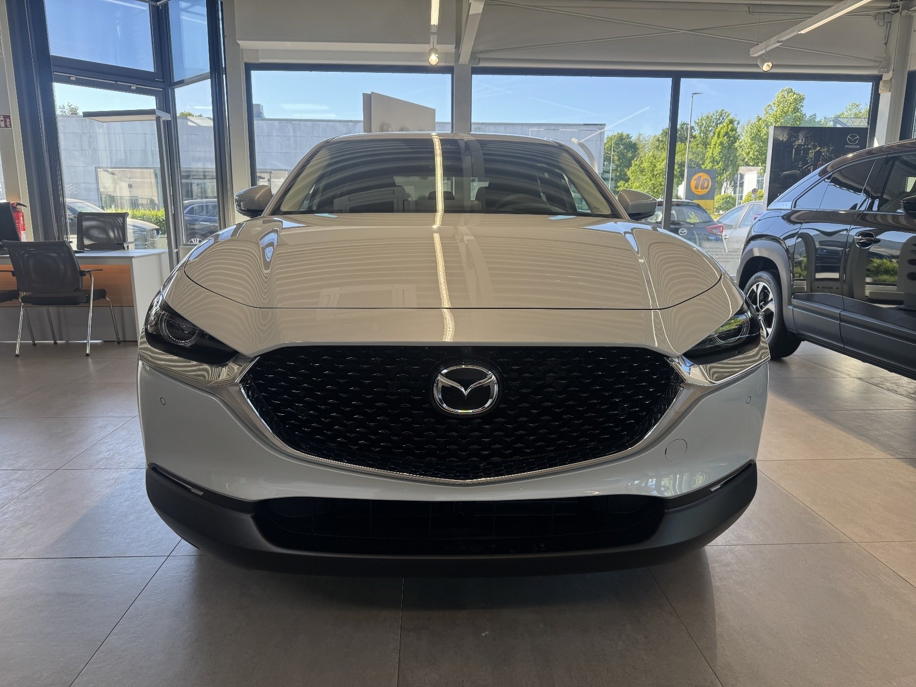 MAZDA CX-30 2.5L e-SKYACTIV G 140ps 6AT Exclusive-line MAZDA CX-30 2.5L e-SKYACTIV G 140ps 6AT Exclusive-line