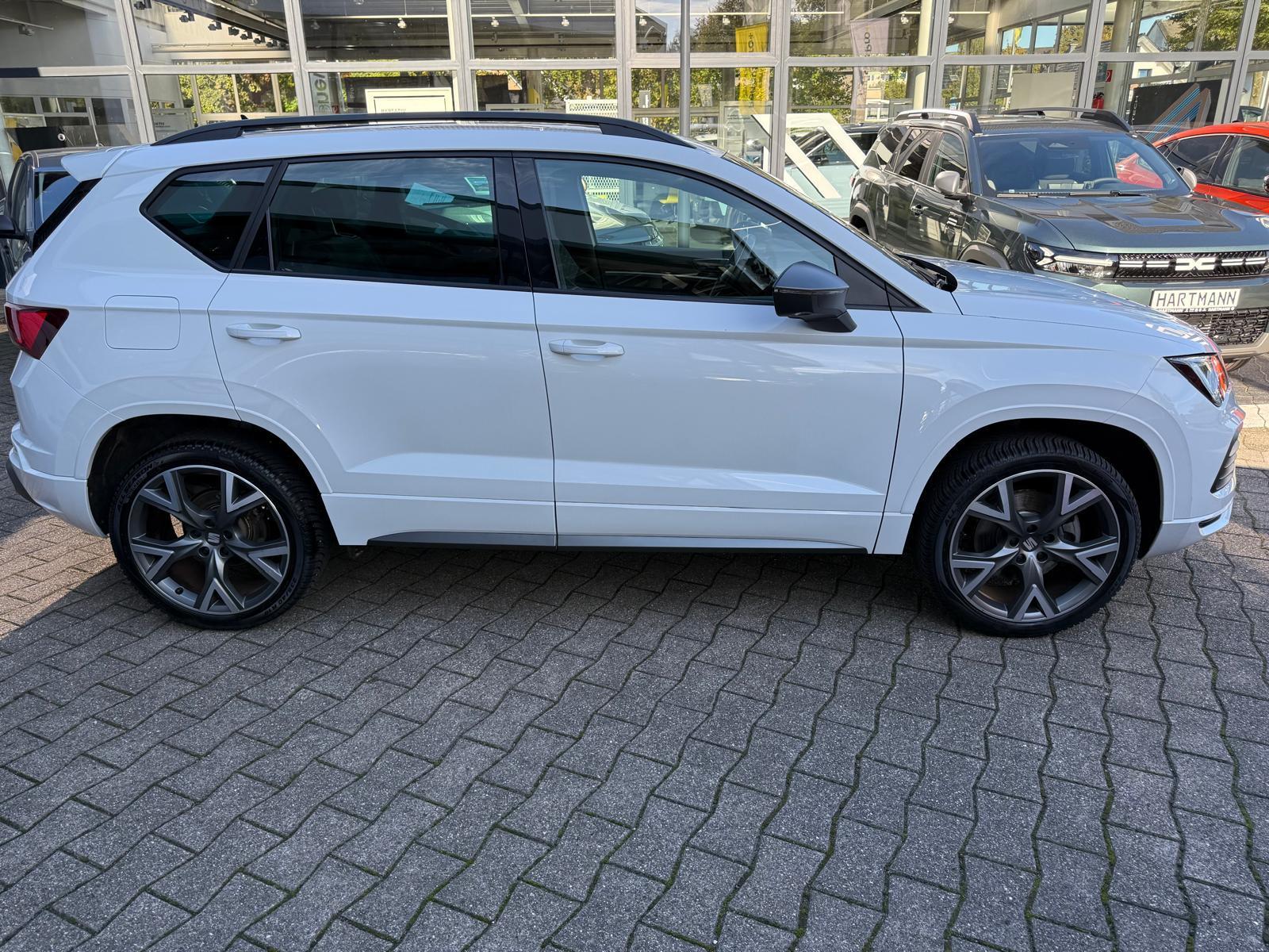 SEAT Ateca FR 1.5 ACT 110KW Pano-Dach SEAT Ateca FR 1.5 ACT 110KW Pano-Dach