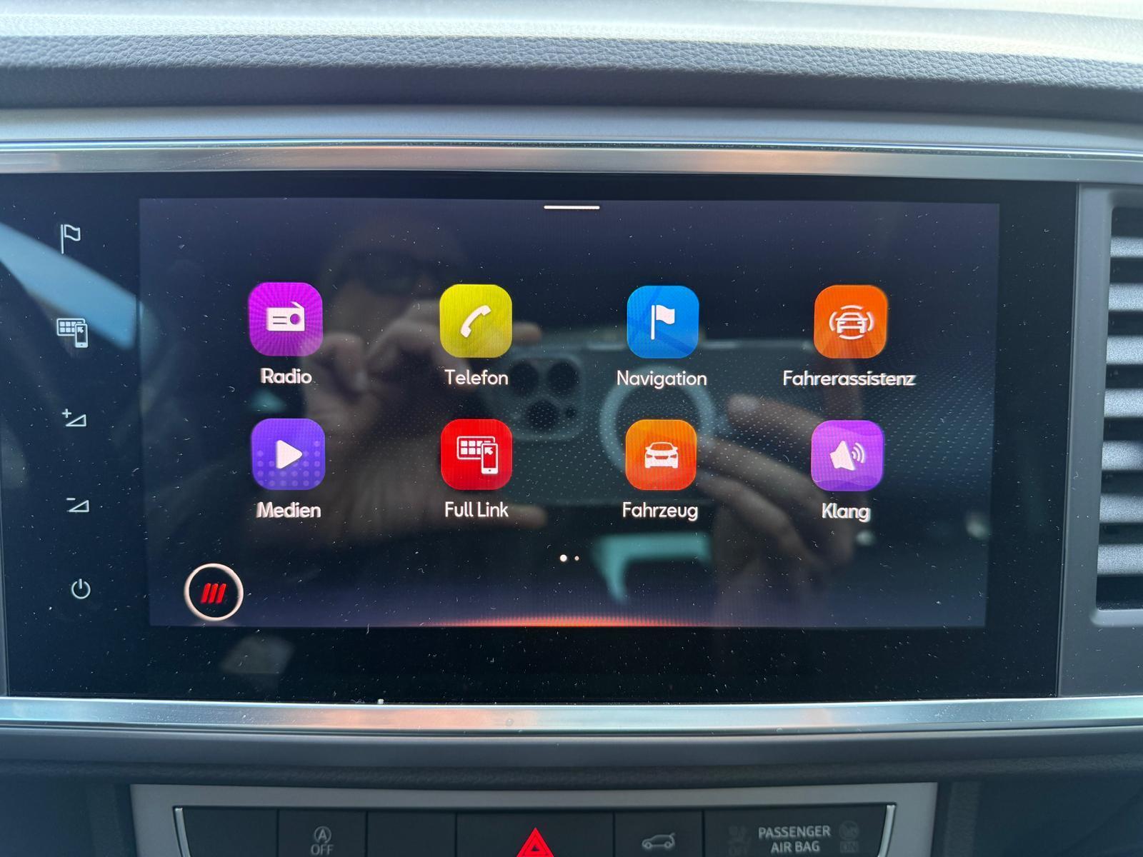 SEAT Ateca FR 1.5 ACT 110KW Pano-Dach SEAT Ateca FR 1.5 ACT 110KW Pano-Dach