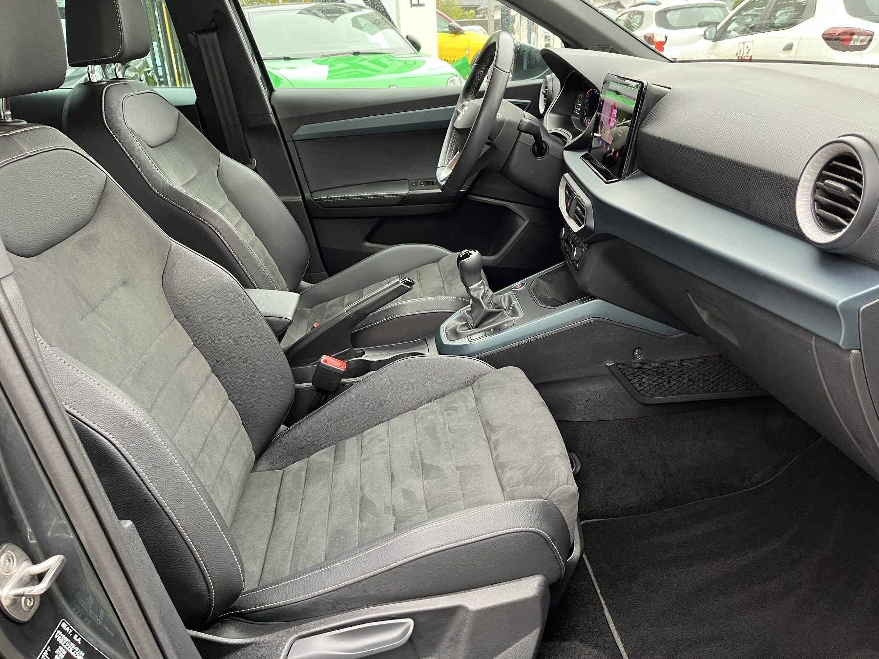 SEAT Arona Xperience 1,0 TSI Klima-Komfort-Paket SEAT Arona Xperience 1,0 TSI Klima-Komfort-Paket