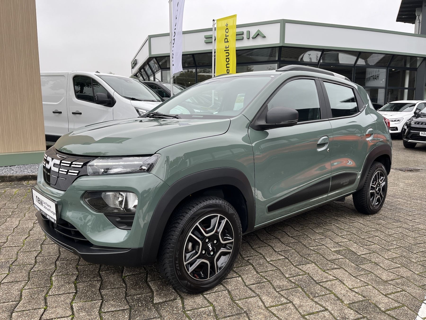 DACIA Spring Essential ELECTRIC 45 DACIA Spring Essential ELECTRIC 45