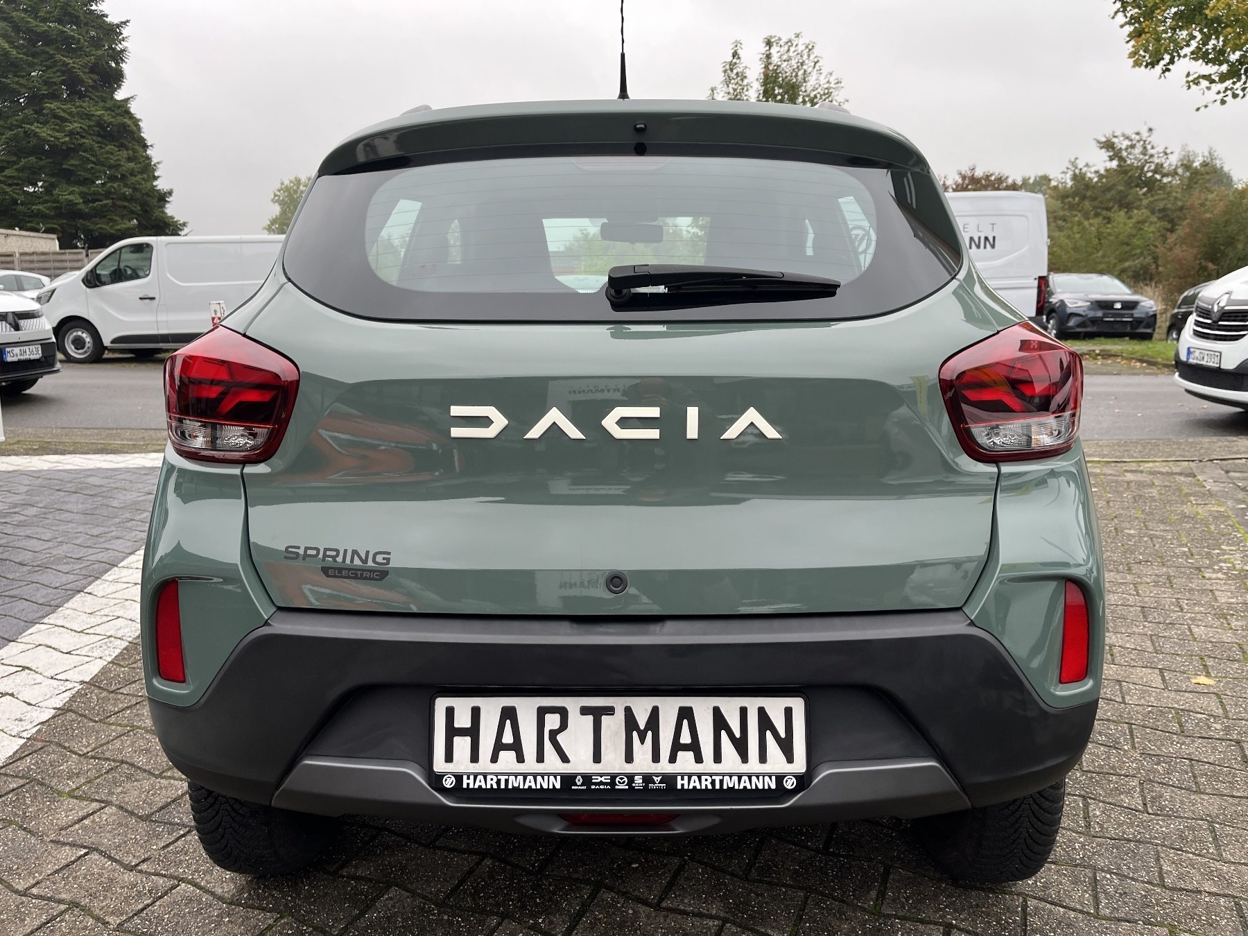 DACIA Spring Essential ELECTRIC 45 DACIA Spring Essential ELECTRIC 45