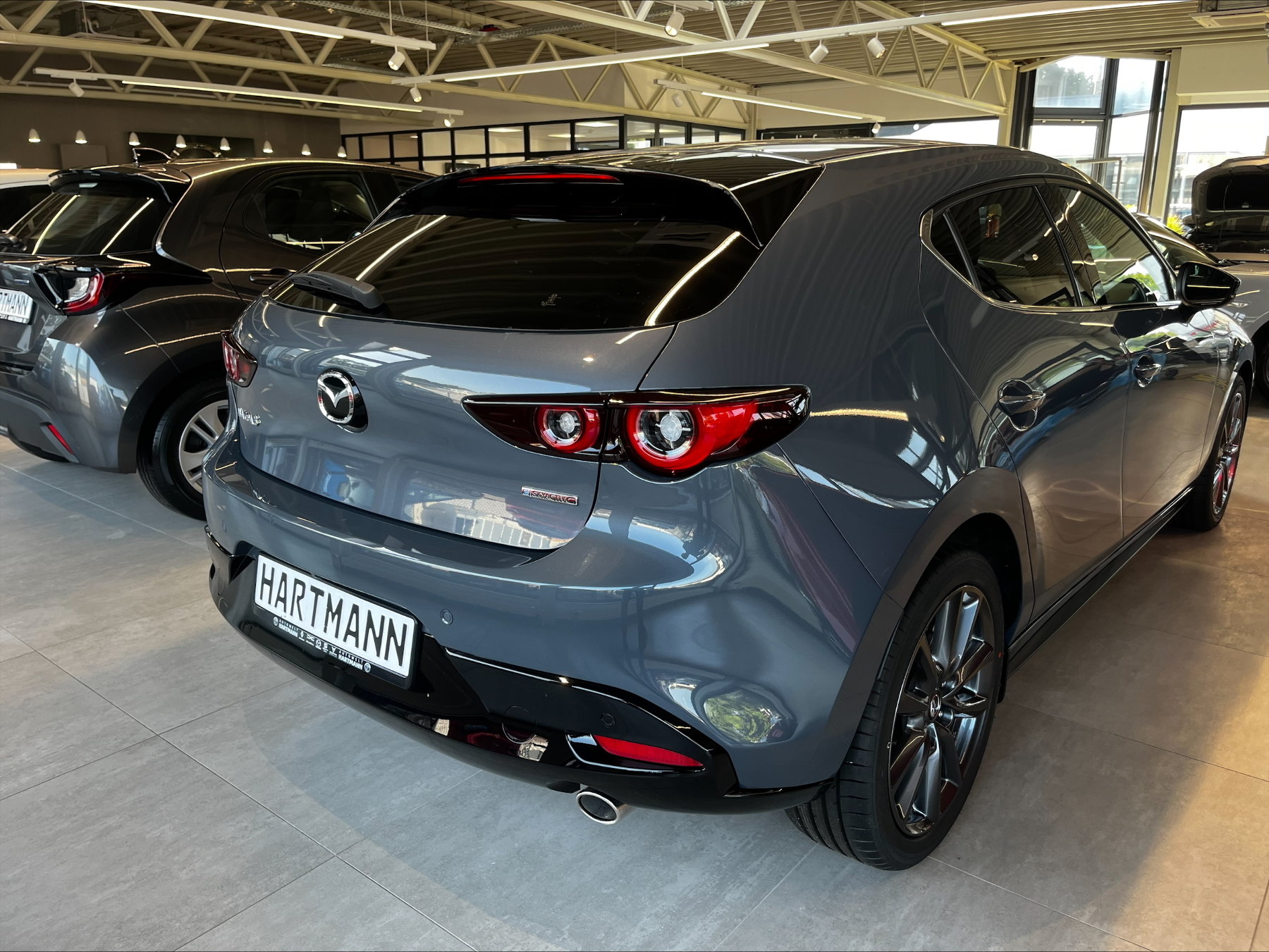 MAZDA 3 2.5L e-SKYACTIV G 140ps 6AT FWD Exclusive-line MAZDA 3 2.5L e-SKYACTIV G 140ps 6AT FWD Exclusive-line