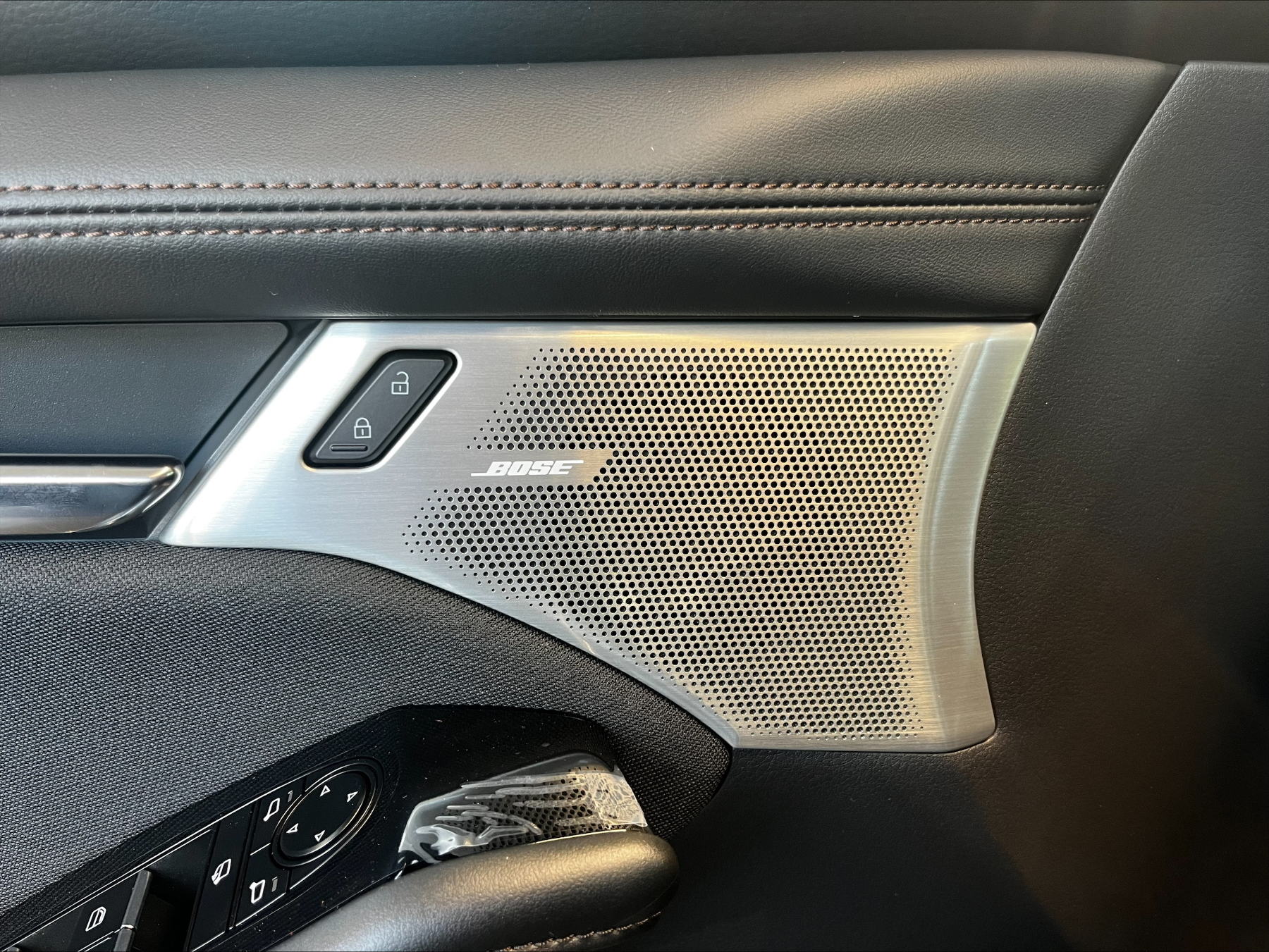 MAZDA 3 2.5L e-SKYACTIV G 140ps 6AT FWD Exclusive-line MAZDA 3 2.5L e-SKYACTIV G 140ps 6AT FWD Exclusive-line