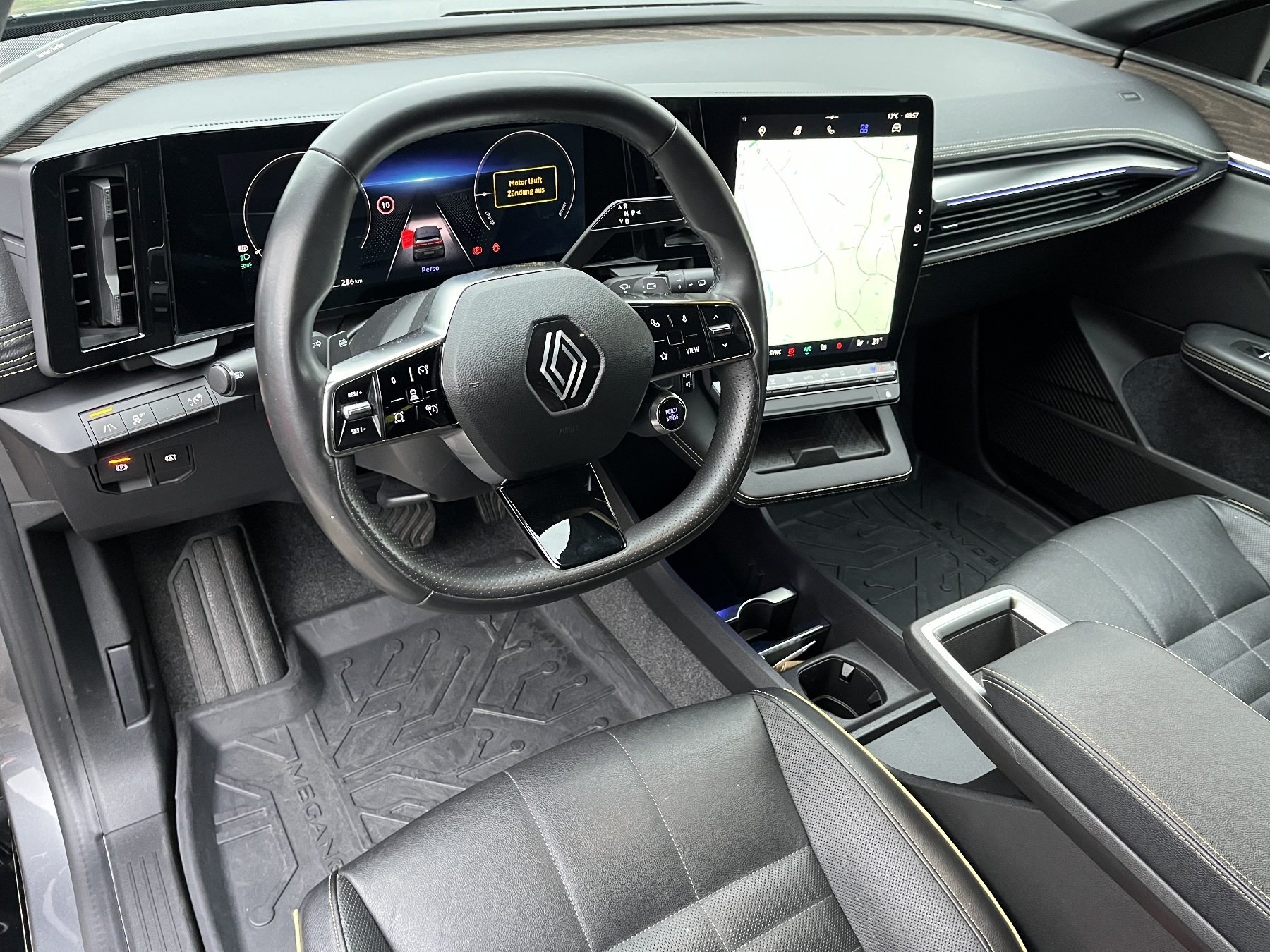 RENAULT Megane E-TECH ICONIC EV60 220hp Harman-Kardon RENAULT Megane E-TECH ICONIC EV60 220hp Harman-Kardon