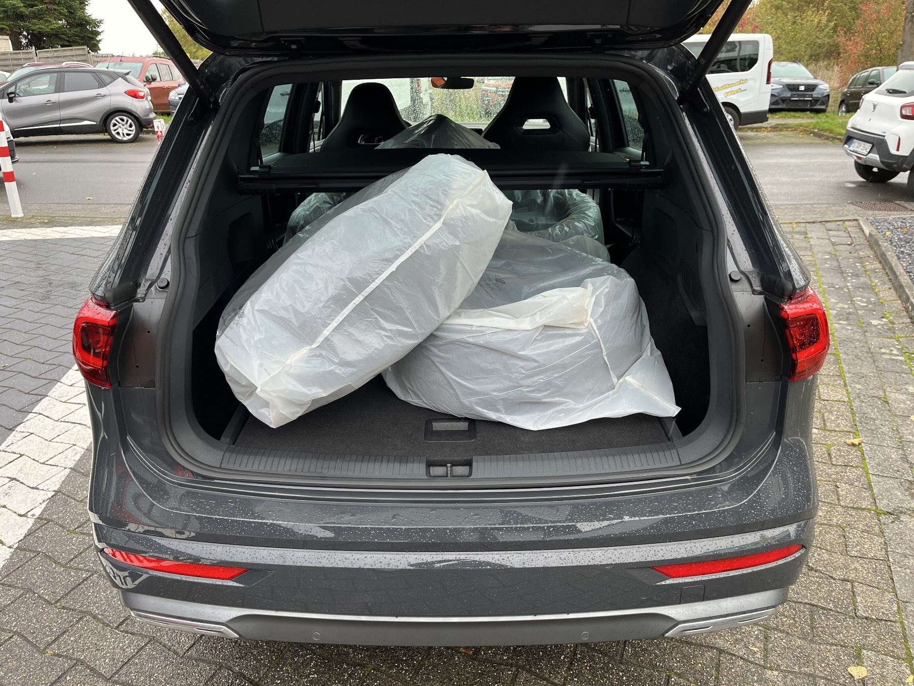 SEAT Tarraco FR 2.0 TSI 4Drive Winter-Paket SEAT Tarraco FR 2.0 TSI 4Drive Winter-Paket