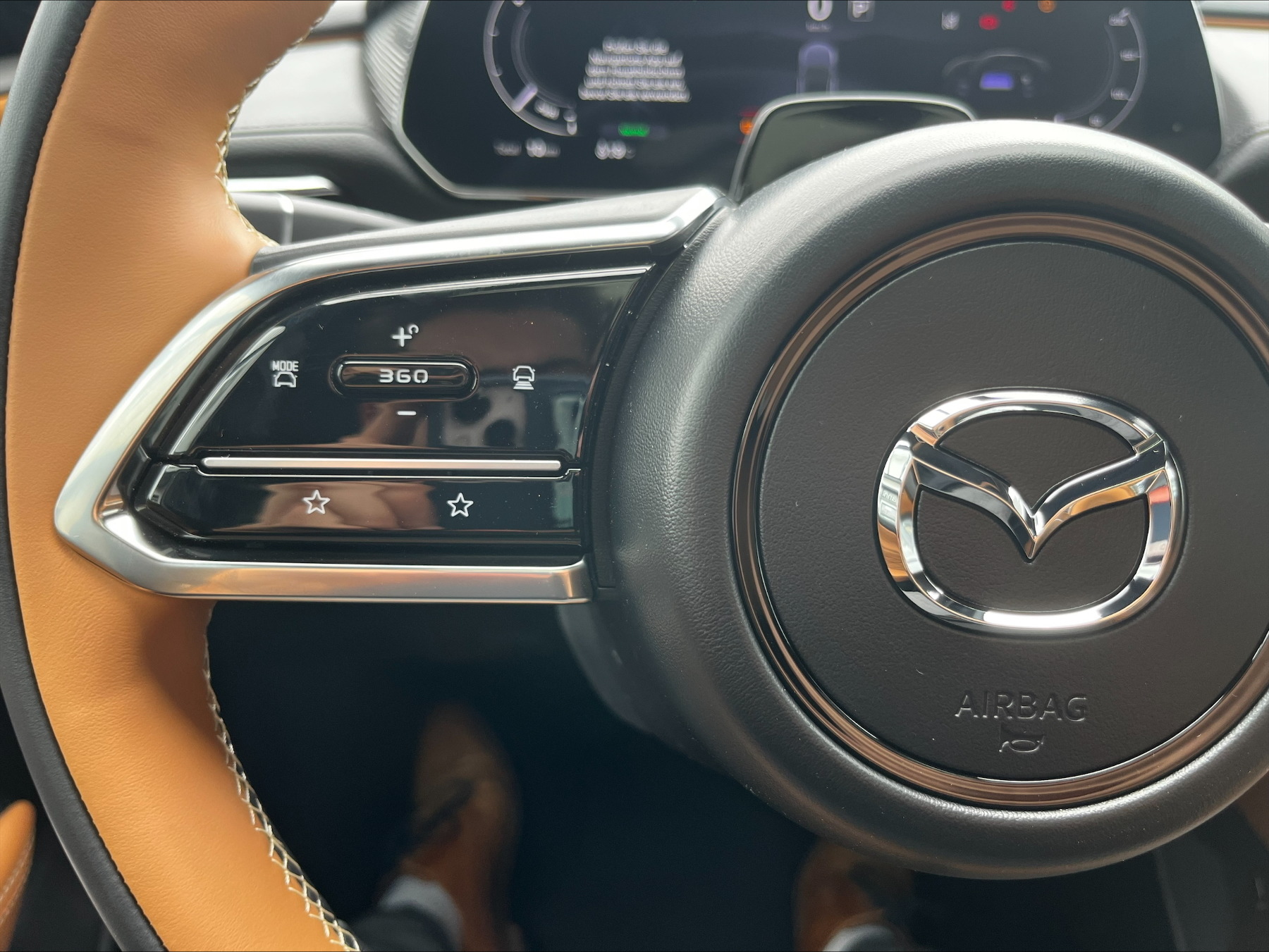 MAZDA 6e 5HB EV 258ps 1AT RWD Takumi Plus MAZDA 6e 5HB EV 258ps 1AT RWD Takumi Plus