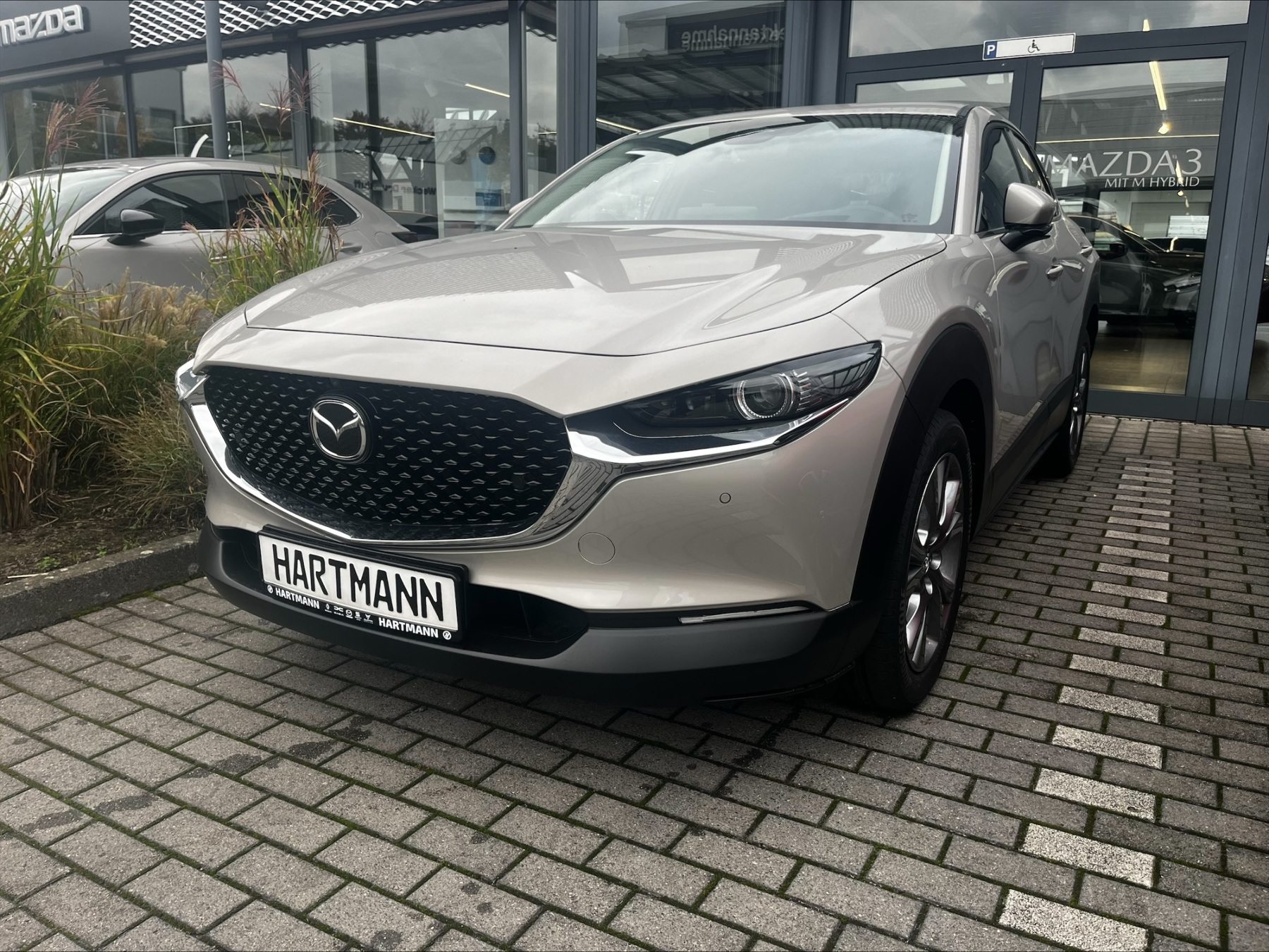 MAZDA CX-30 2.5L e-SKYACTIV G 140ps 6AT Exclusive-line MAZDA CX-30 2.5L e-SKYACTIV G 140ps 6AT Exclusive-line
