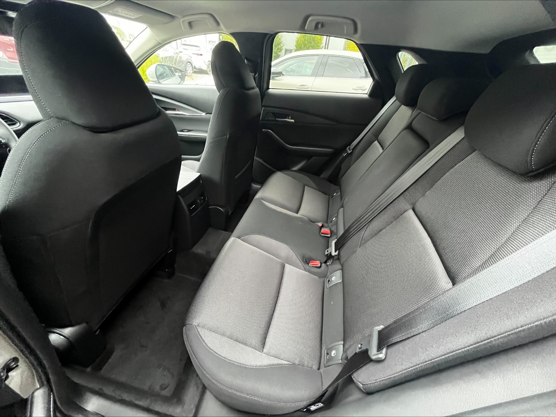 MAZDA CX-30 2.5L e-SKYACTIV G 140ps 6AT Exclusive-line MAZDA CX-30 2.5L e-SKYACTIV G 140ps 6AT Exclusive-line