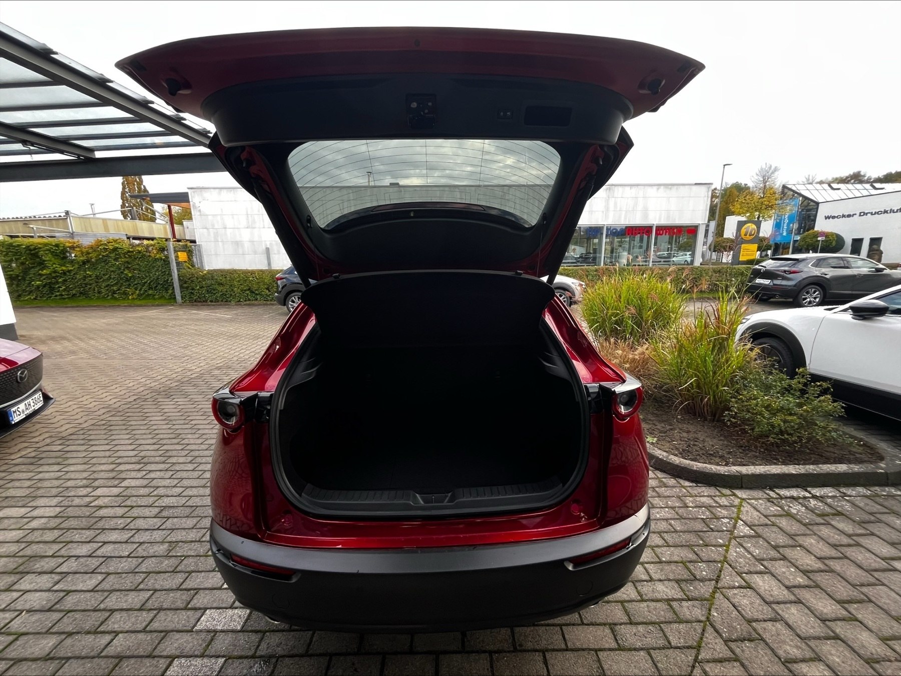 MAZDA CX-30 2.5L e-SKYACTIV G 140ps Exclusive-line AHK MAZDA CX-30 2.5L e-SKYACTIV G 140ps Exclusive-line AHK