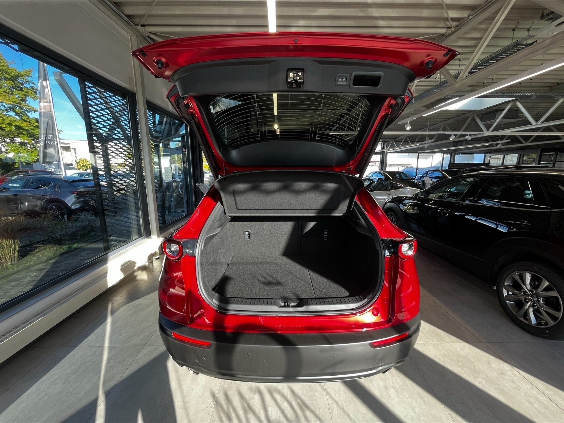 MAZDA CX-30 2.5L e-SKYACTIV G 140ps 6AT FWD Homura MAZDA CX-30 2.5L e-SKYACTIV G 140ps 6AT FWD Homura