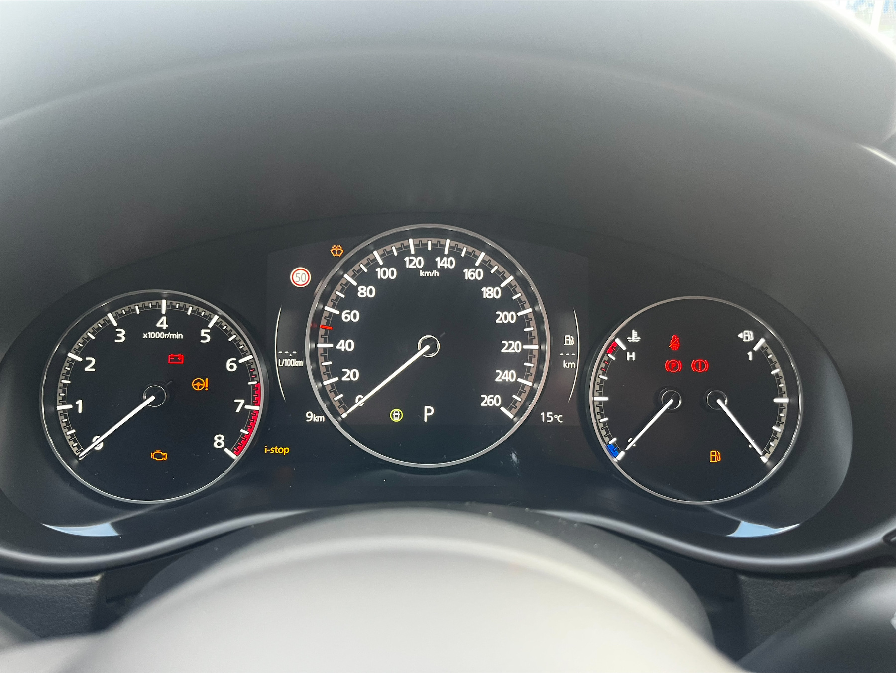 MAZDA CX-30 2.5L e-SKYACTIV G 140ps 6AT Exclusive-line MAZDA CX-30 2.5L e-SKYACTIV G 140ps 6AT Exclusive-line