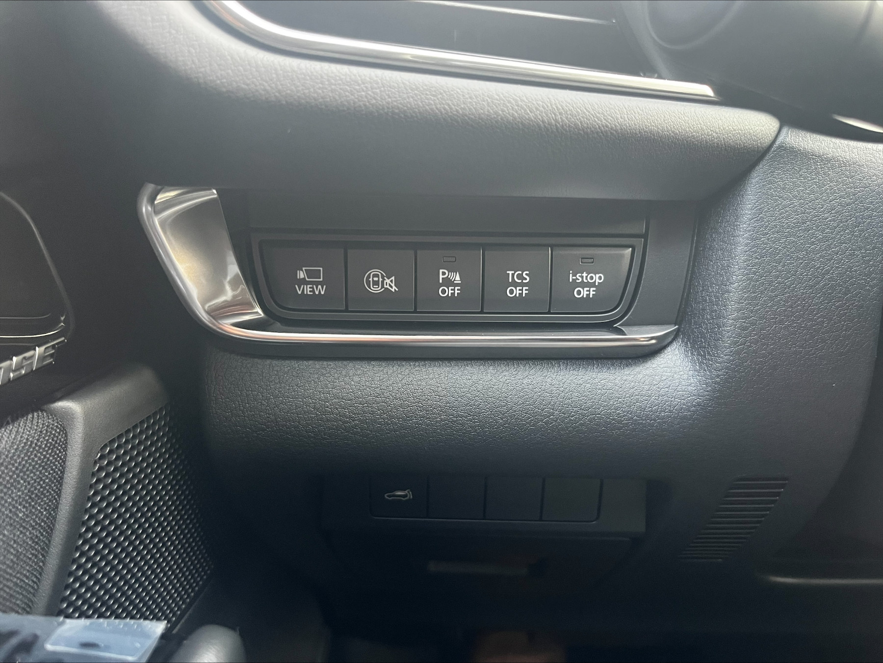 MAZDA CX-30 2.5L e-SKYACTIV G 140ps 6AT Exclusive-line MAZDA CX-30 2.5L e-SKYACTIV G 140ps 6AT Exclusive-line