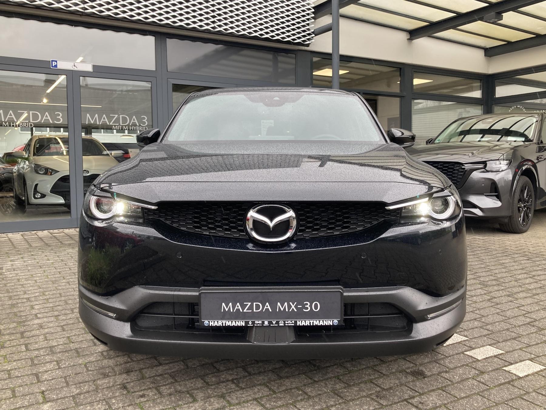 MAZDA MX-30 Advantage Anhängerkupplung für Fahrräder MAZDA MX-30 Advantage Anhängerkupplung für Fahrräder