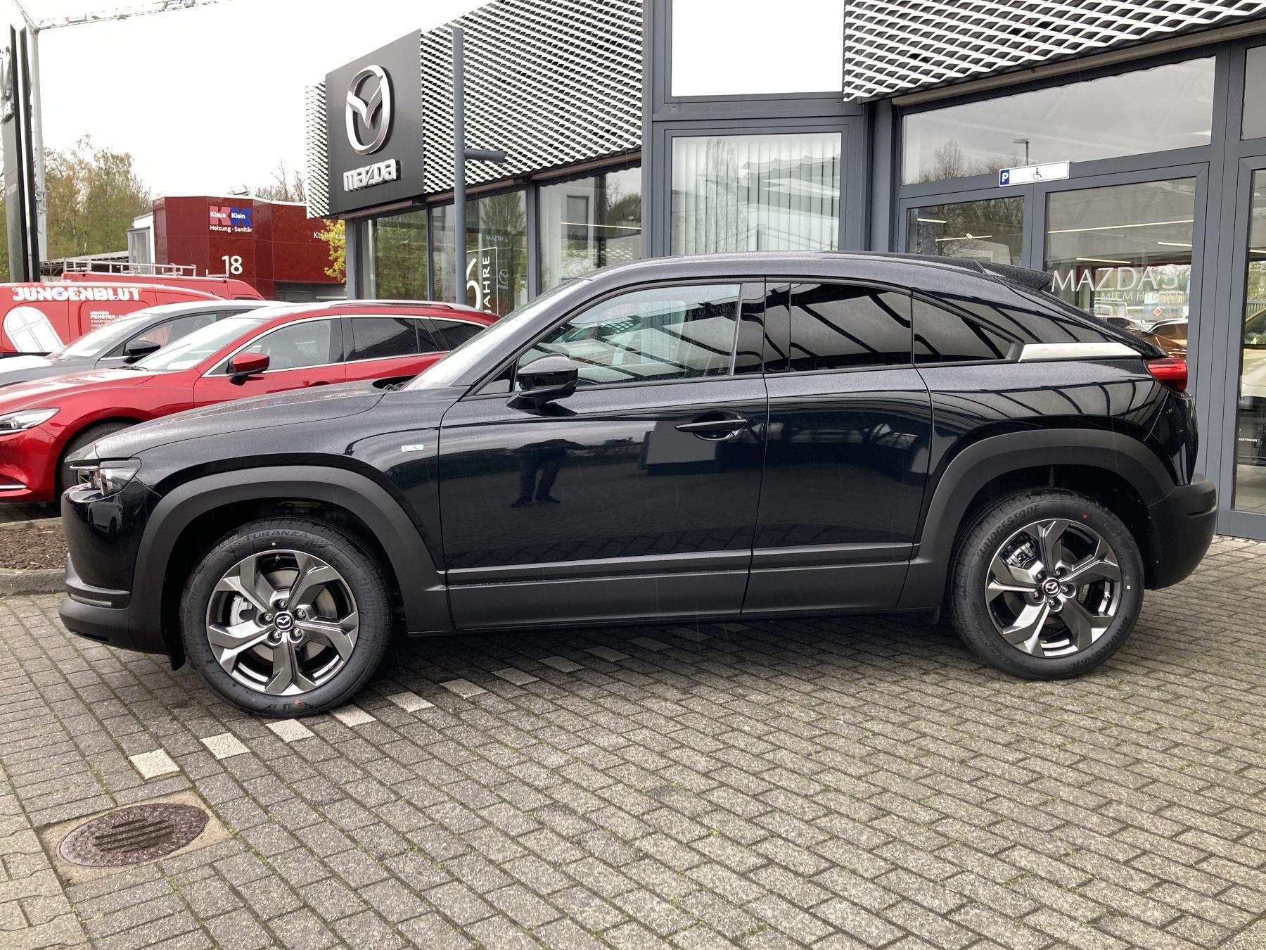 MAZDA MX-30 Advantage Anhängerkupplung für Fahrräder MAZDA MX-30 Advantage Anhängerkupplung für Fahrräder