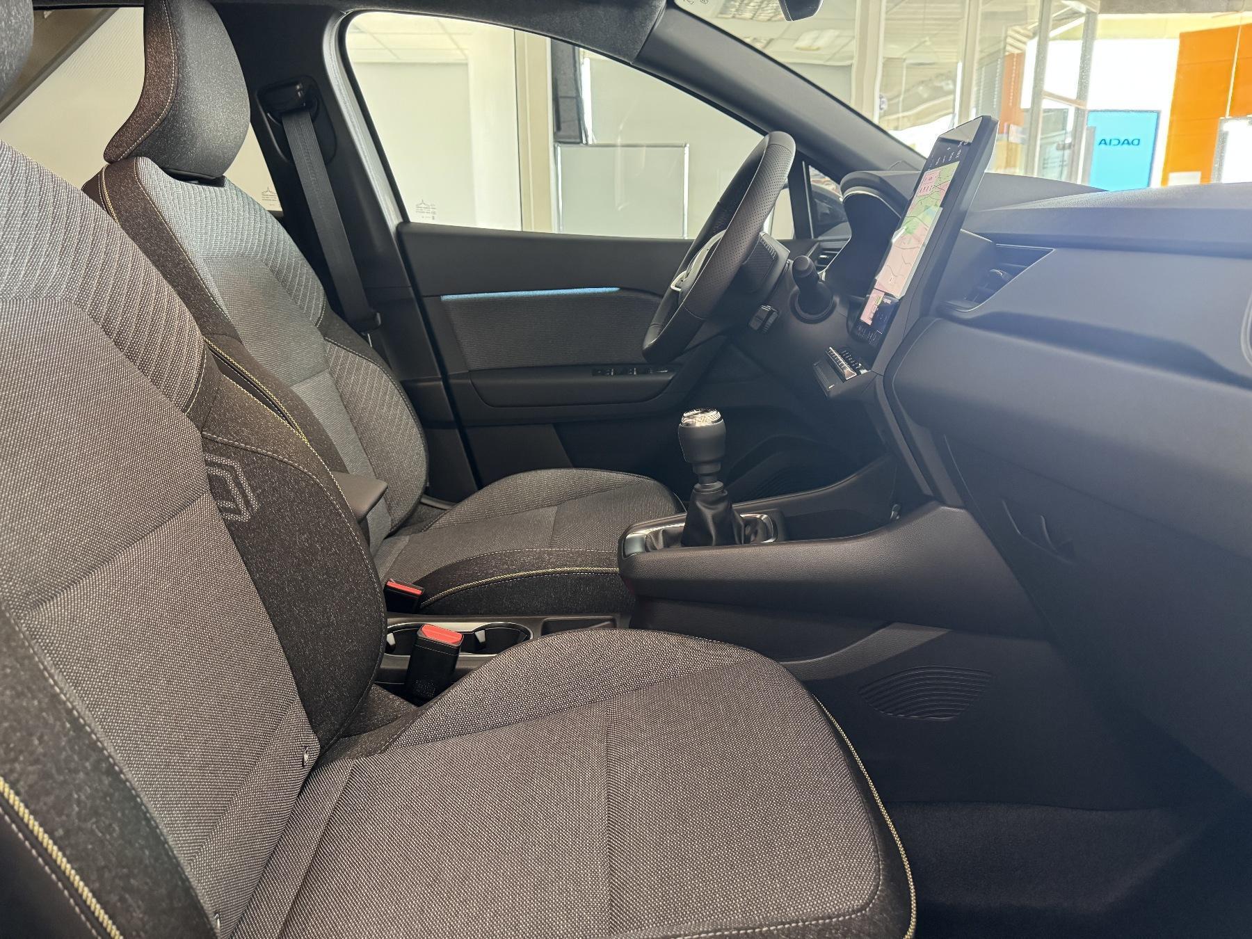 RENAULT Captur Evolution TCe 90 RENAULT Captur Evolution TCe 90