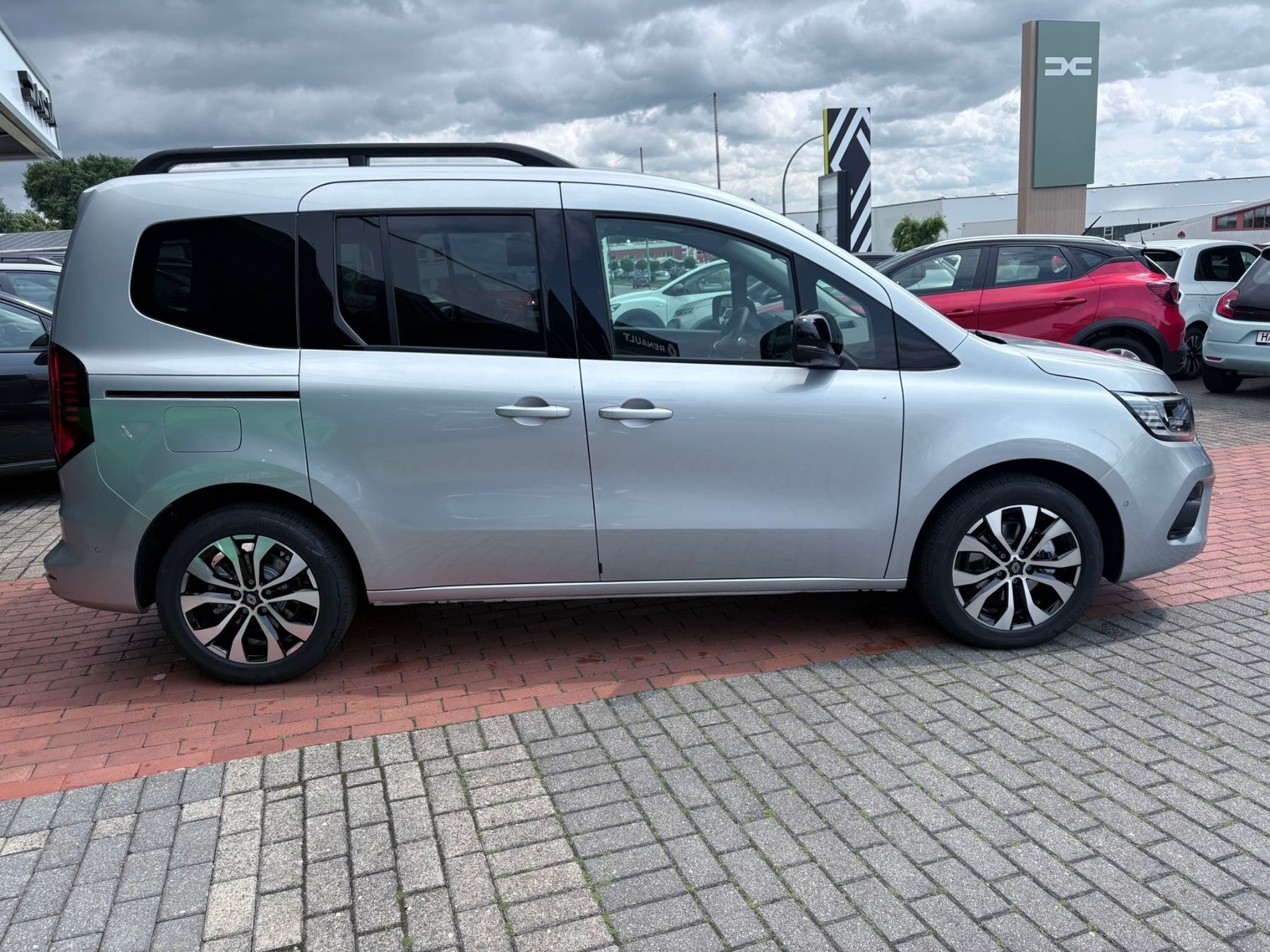 RENAULT Kadjar TECHNO TCe 160 EDC RENAULT Kadjar TECHNO TCe 160 EDC