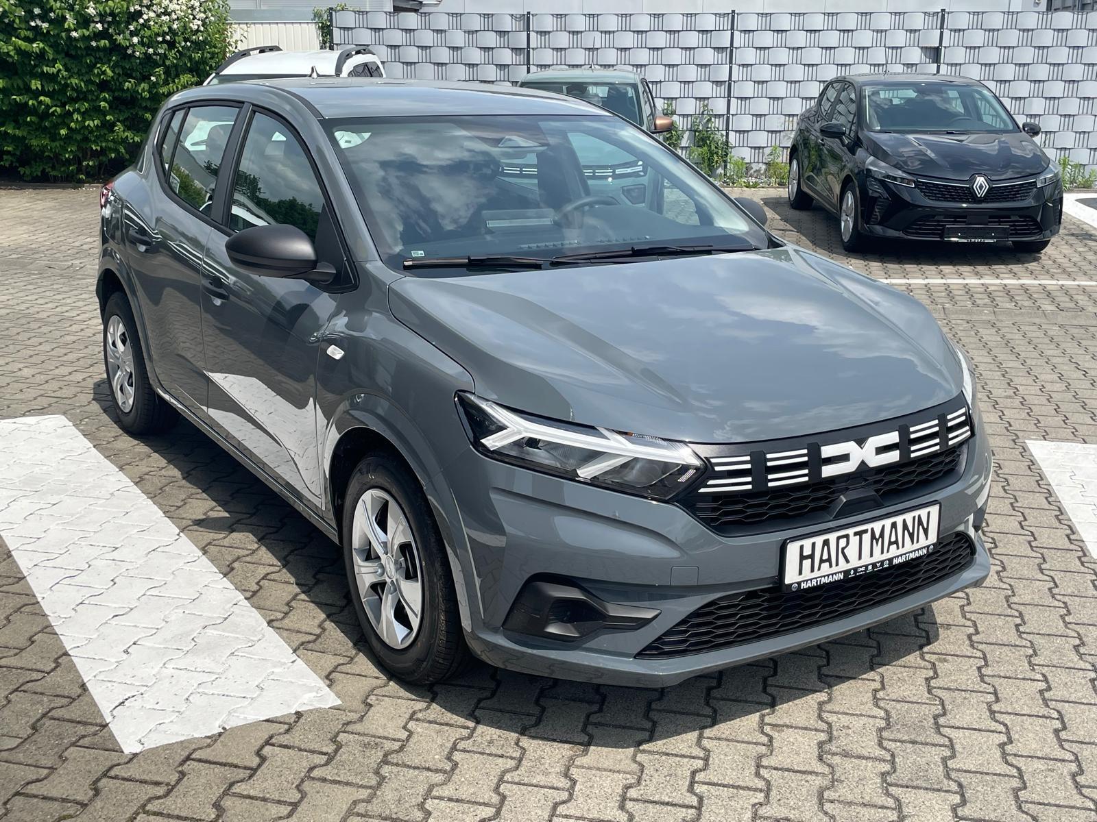 DACIA Sandero Essential TCe 90