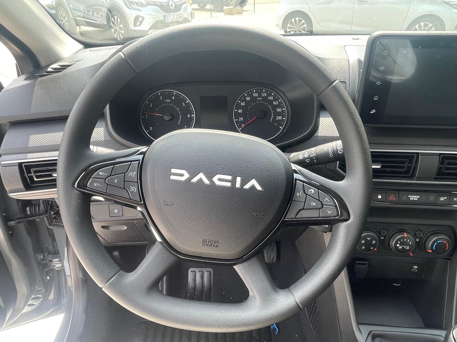 DACIA Sandero Essential TCe 90 DACIA Sandero Essential TCe 90