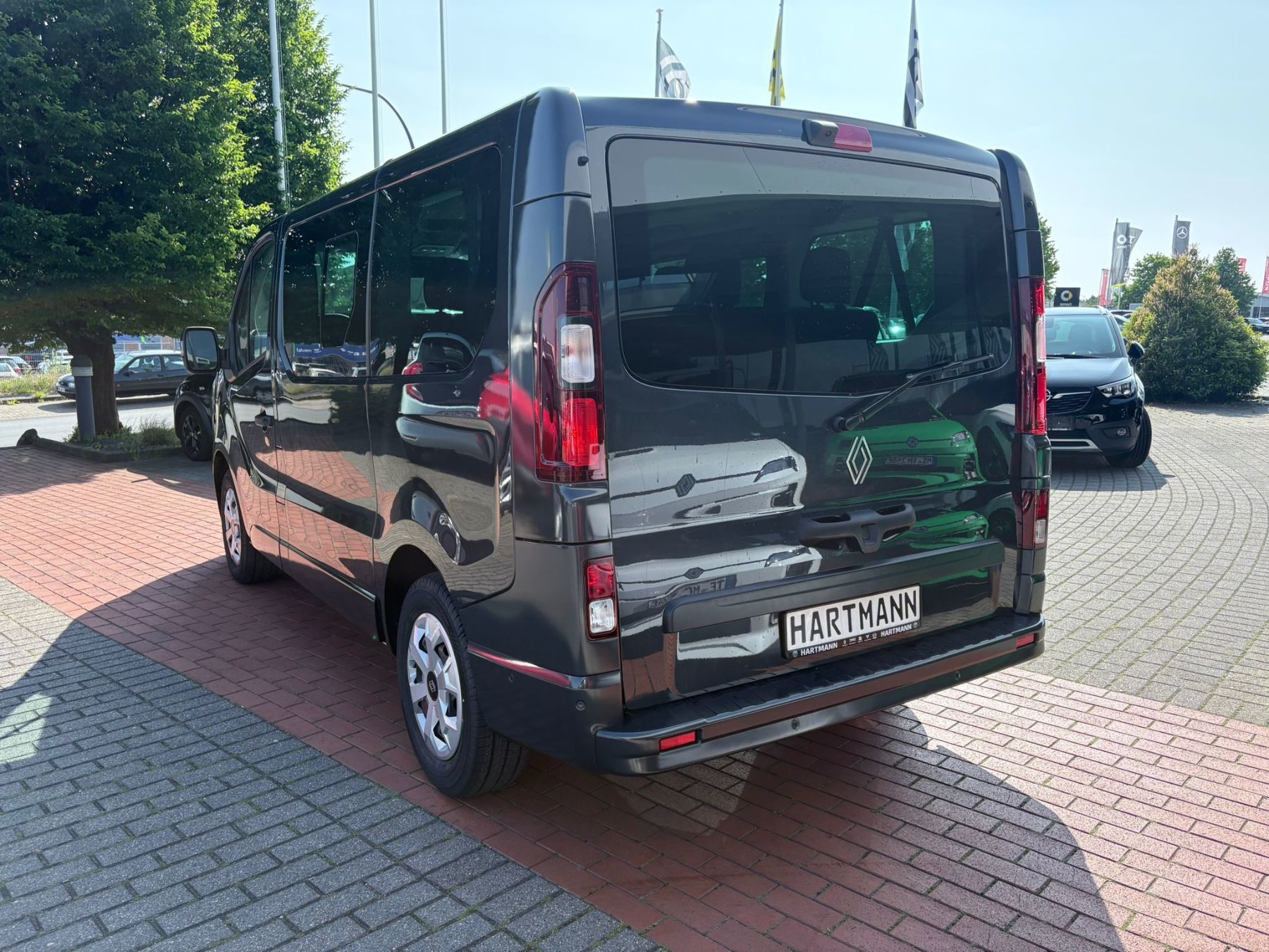 RENAULT Trafic Pkw Evolution Blue dCi 150 RENAULT Trafic Pkw Evolution Blue dCi 150