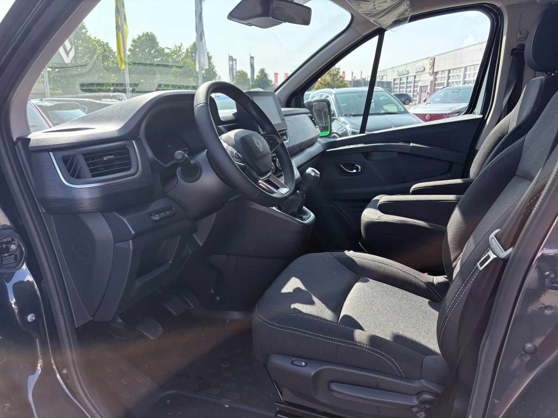 RENAULT Trafic Pkw Evolution Blue dCi 150 RENAULT Trafic Pkw Evolution Blue dCi 150