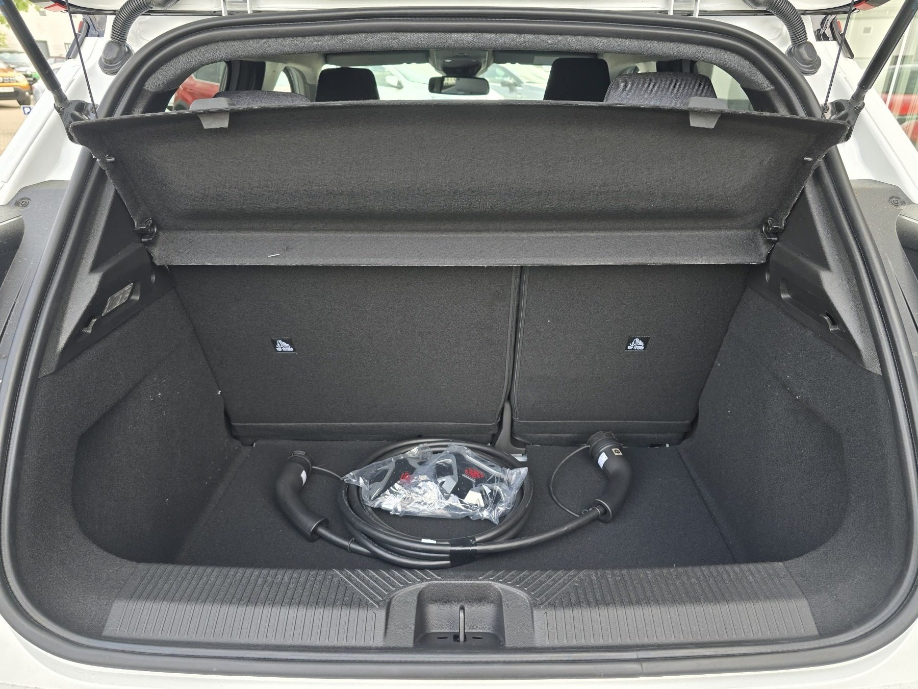 RENAULT R 5 E-Tech Techno 120 Urban Range RENAULT R 5 E-Tech Techno 120 Urban Range