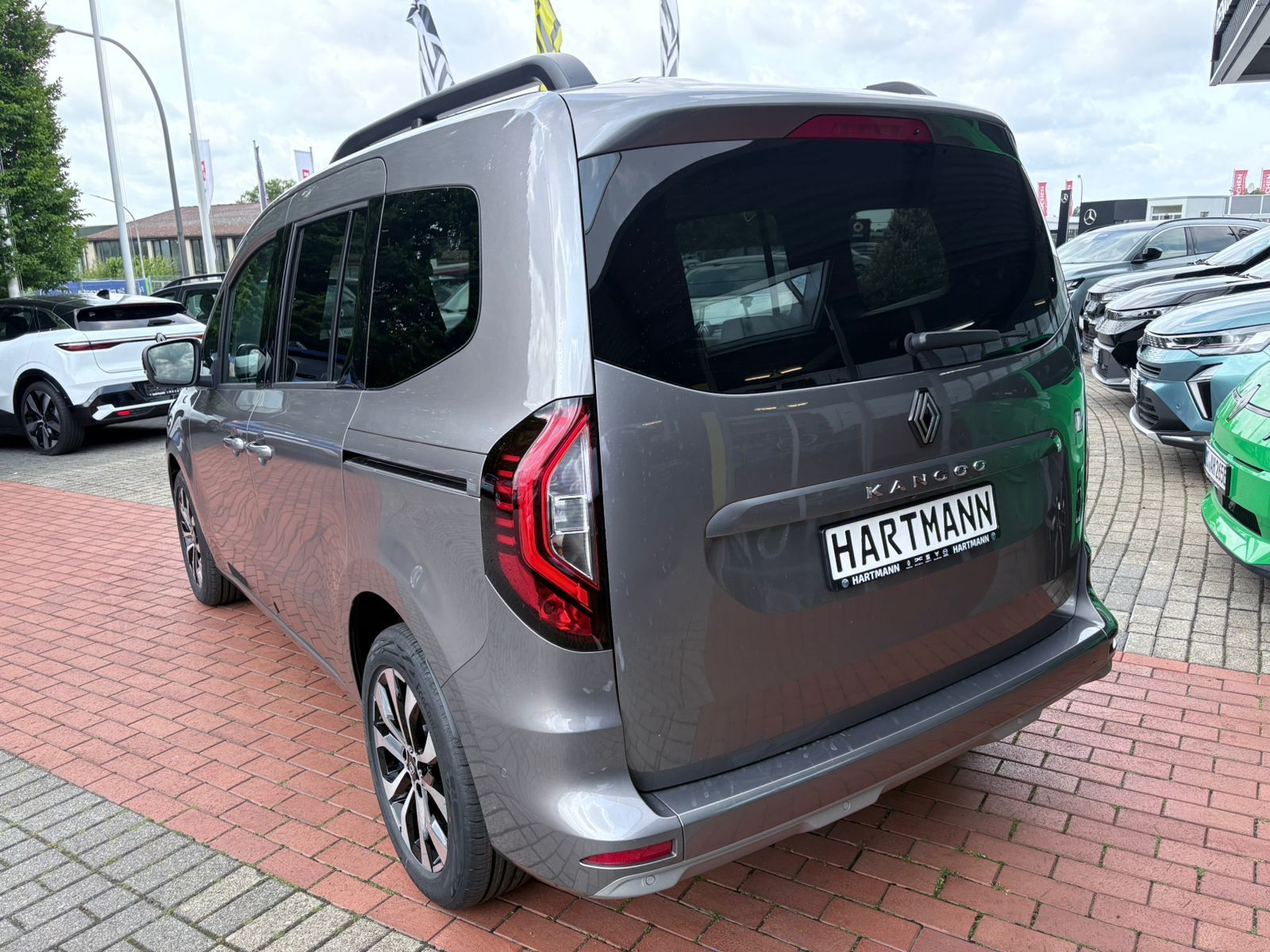 RENAULT Kangoo PKW TECHNO TCe 130 RENAULT Kangoo PKW TECHNO TCe 130