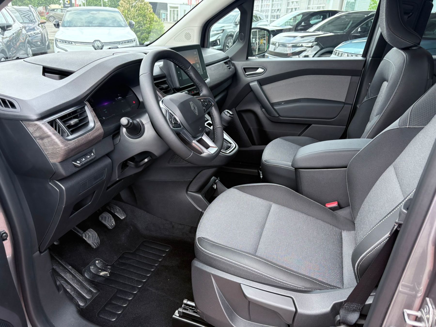 RENAULT Kangoo PKW TECHNO TCe 130 RENAULT Kangoo PKW TECHNO TCe 130