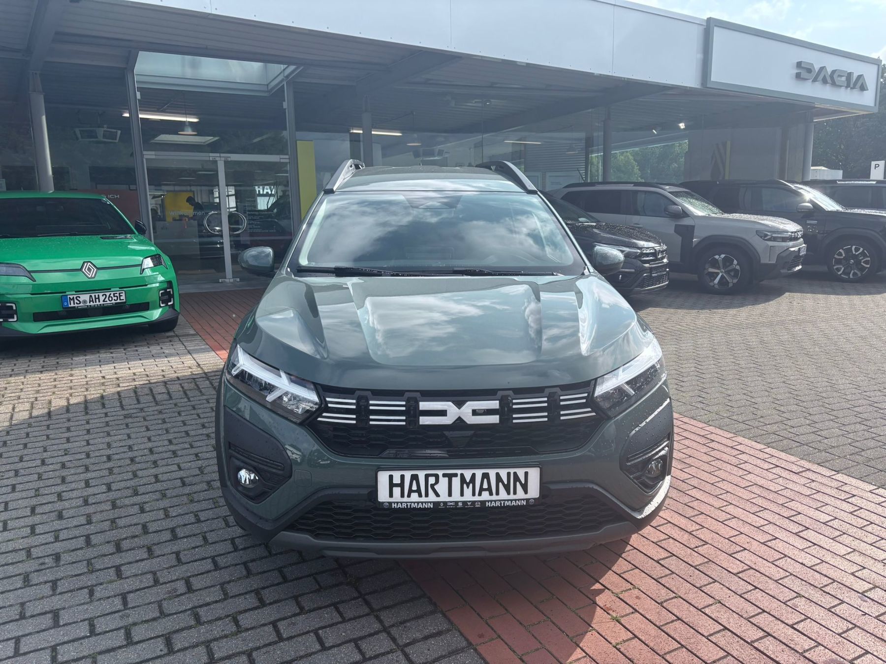 DACIA Jogger Expression ECO-G 100 DACIA Jogger Expression ECO-G 100