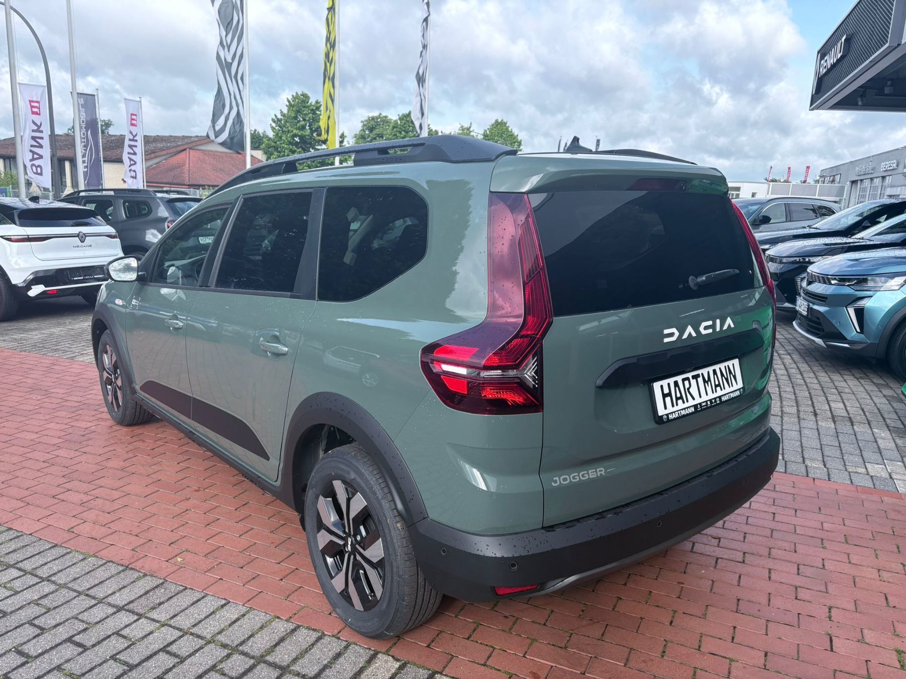 DACIA Jogger Expression ECO-G 100 DACIA Jogger Expression ECO-G 100