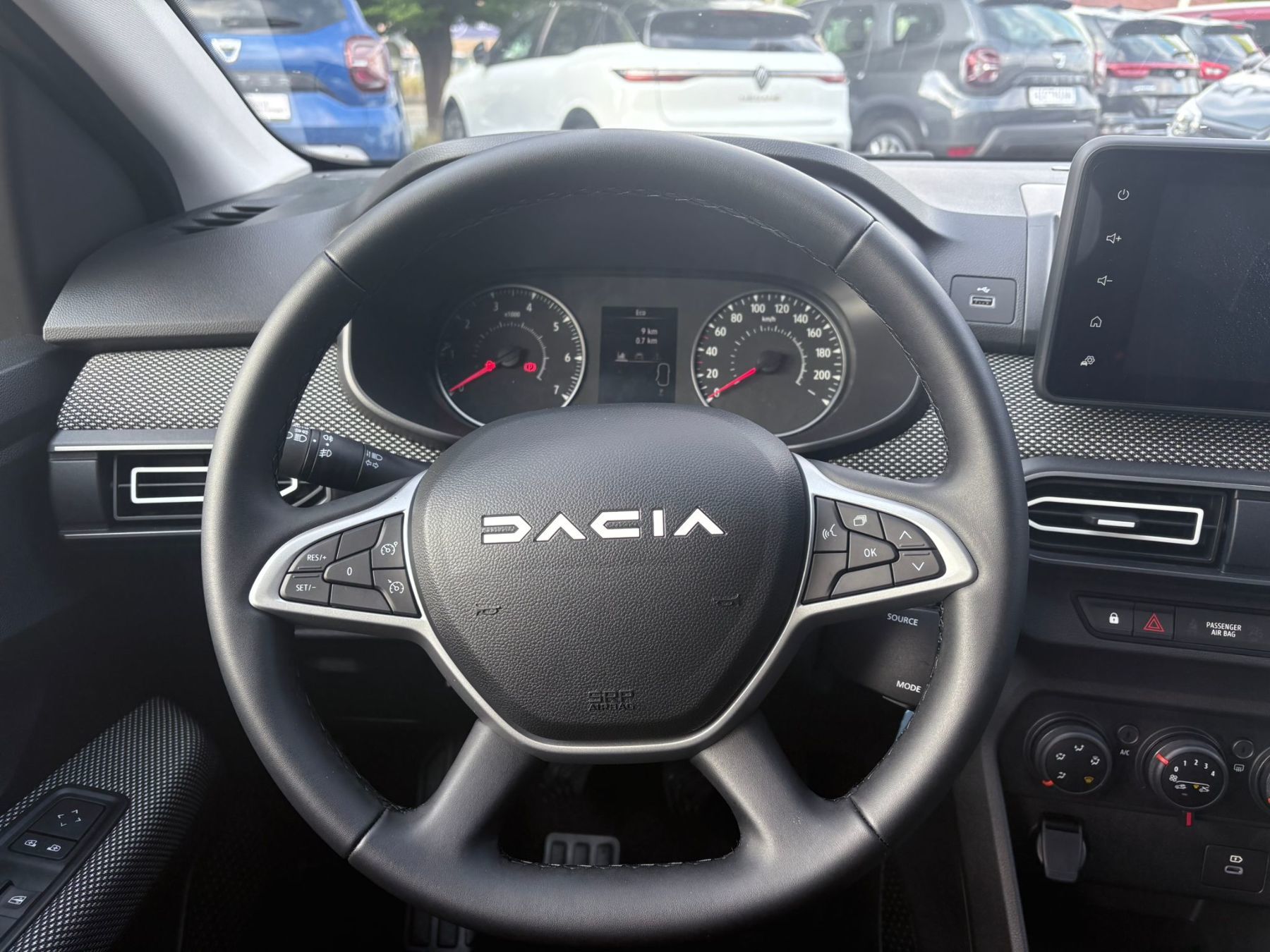 DACIA Jogger Expression ECO-G 100 DACIA Jogger Expression ECO-G 100