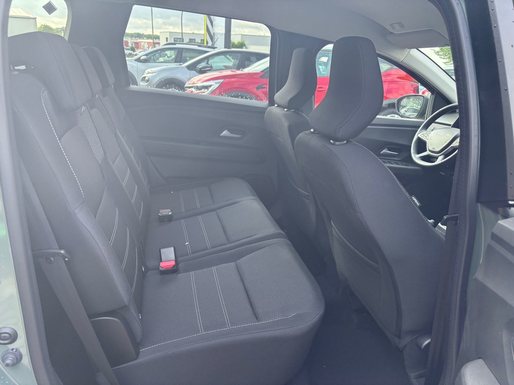 DACIA Jogger Expression ECO-G 100 DACIA Jogger Expression ECO-G 100