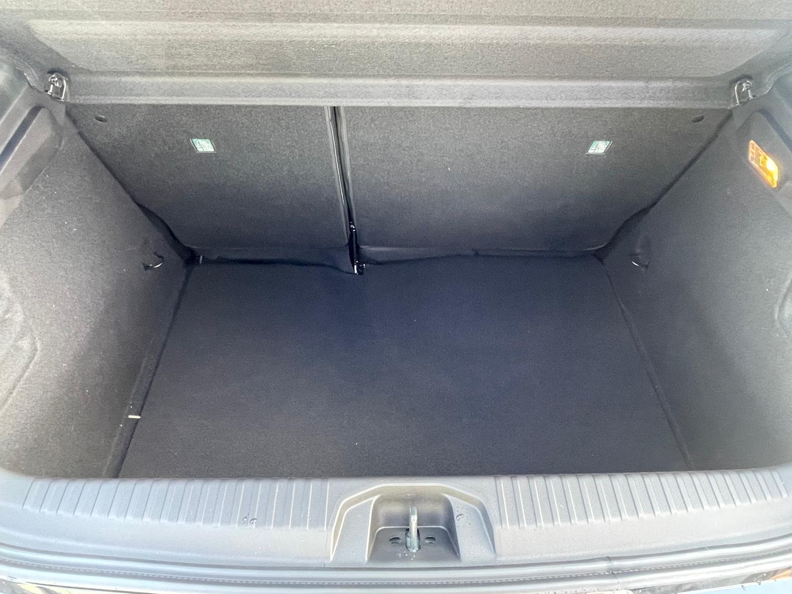 RENAULT Clio Evolution SCe 65 RENAULT Clio Evolution SCe 65