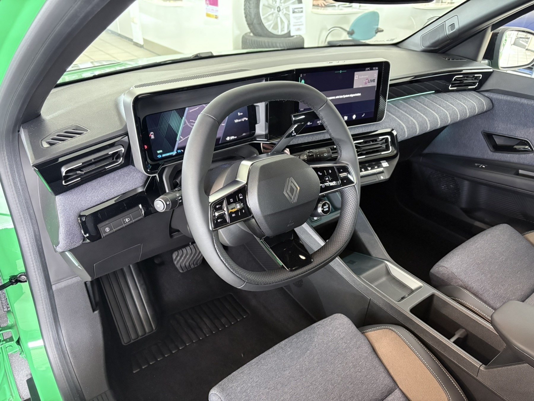 RENAULT R 5 E-Tech Techno 120 Urban Range RENAULT R 5 E-Tech Techno 120 Urban Range