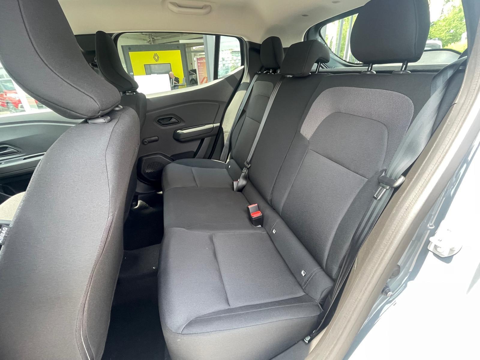 DACIA Sandero Essential TCe 90 DACIA Sandero Essential TCe 90