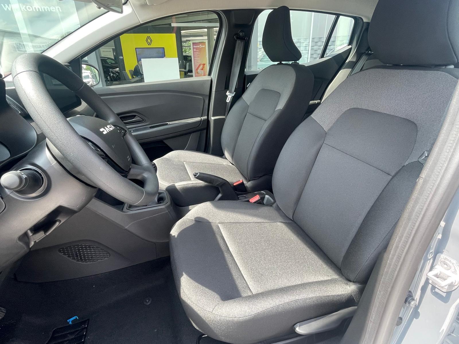 DACIA Sandero Essential TCe 90 DACIA Sandero Essential TCe 90