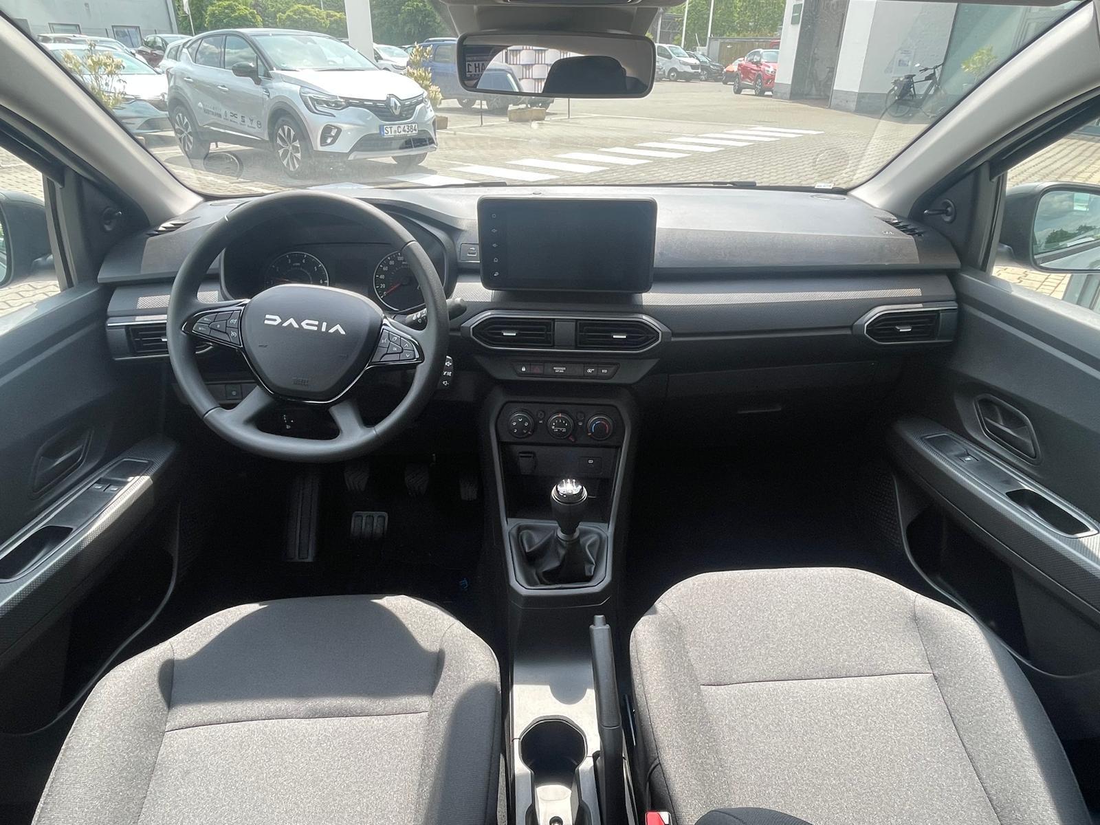 DACIA Sandero Essential TCe 90 DACIA Sandero Essential TCe 90