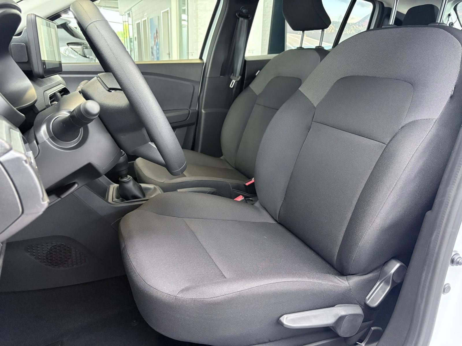 DACIA Sandero Essential TCe 90 DACIA Sandero Essential TCe 90