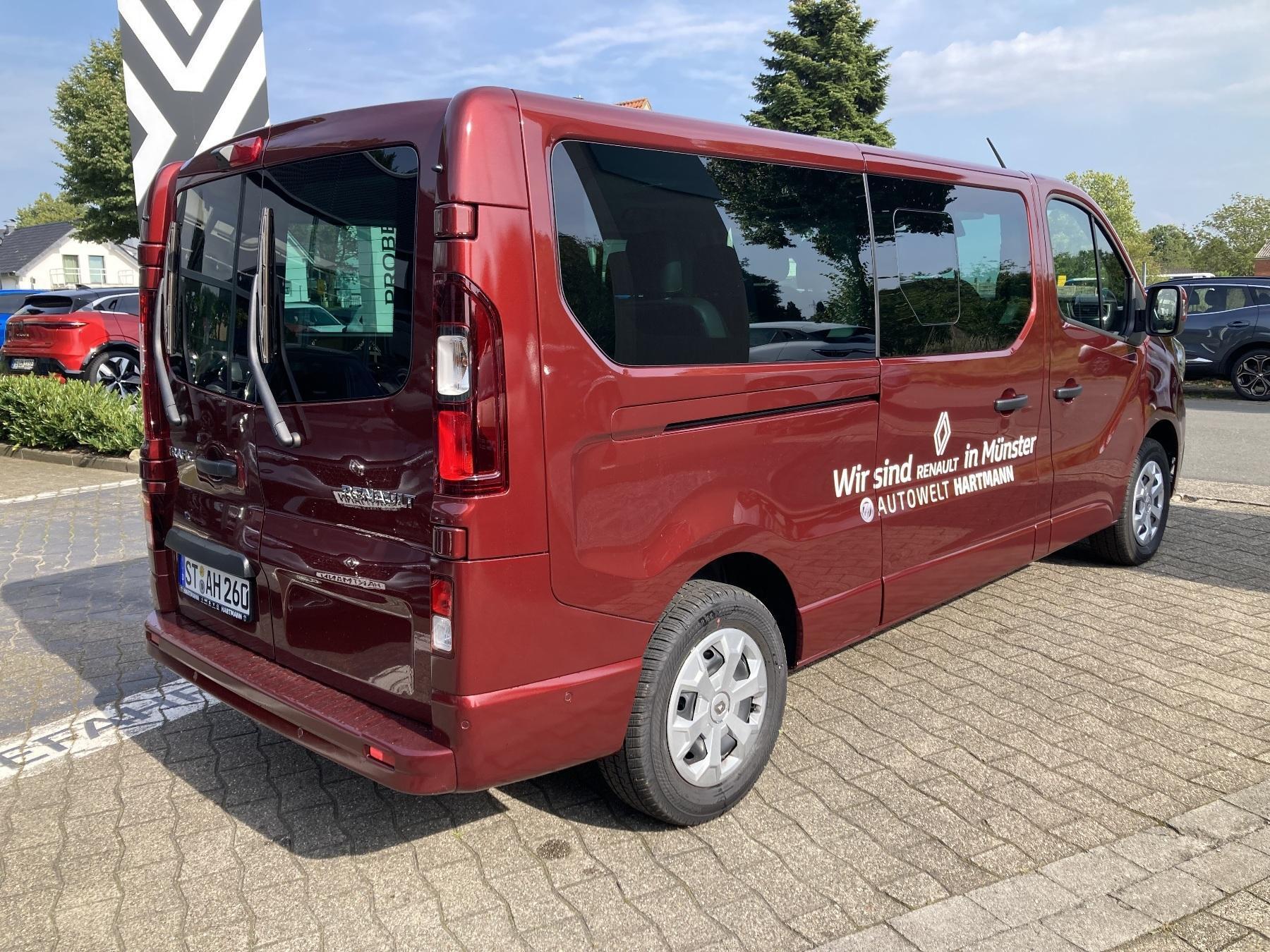 RENAULT Trafic Pkw Grand Life Blue dCi 150 RENAULT Trafic Pkw Grand Life Blue dCi 150