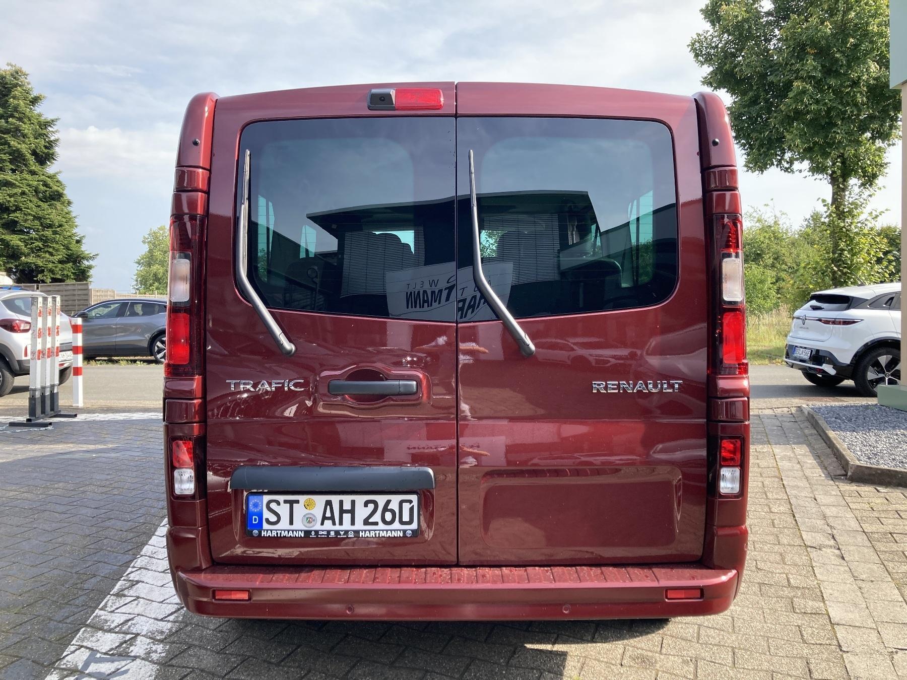 RENAULT Trafic Pkw Grand Life Blue dCi 150 RENAULT Trafic Pkw Grand Life Blue dCi 150