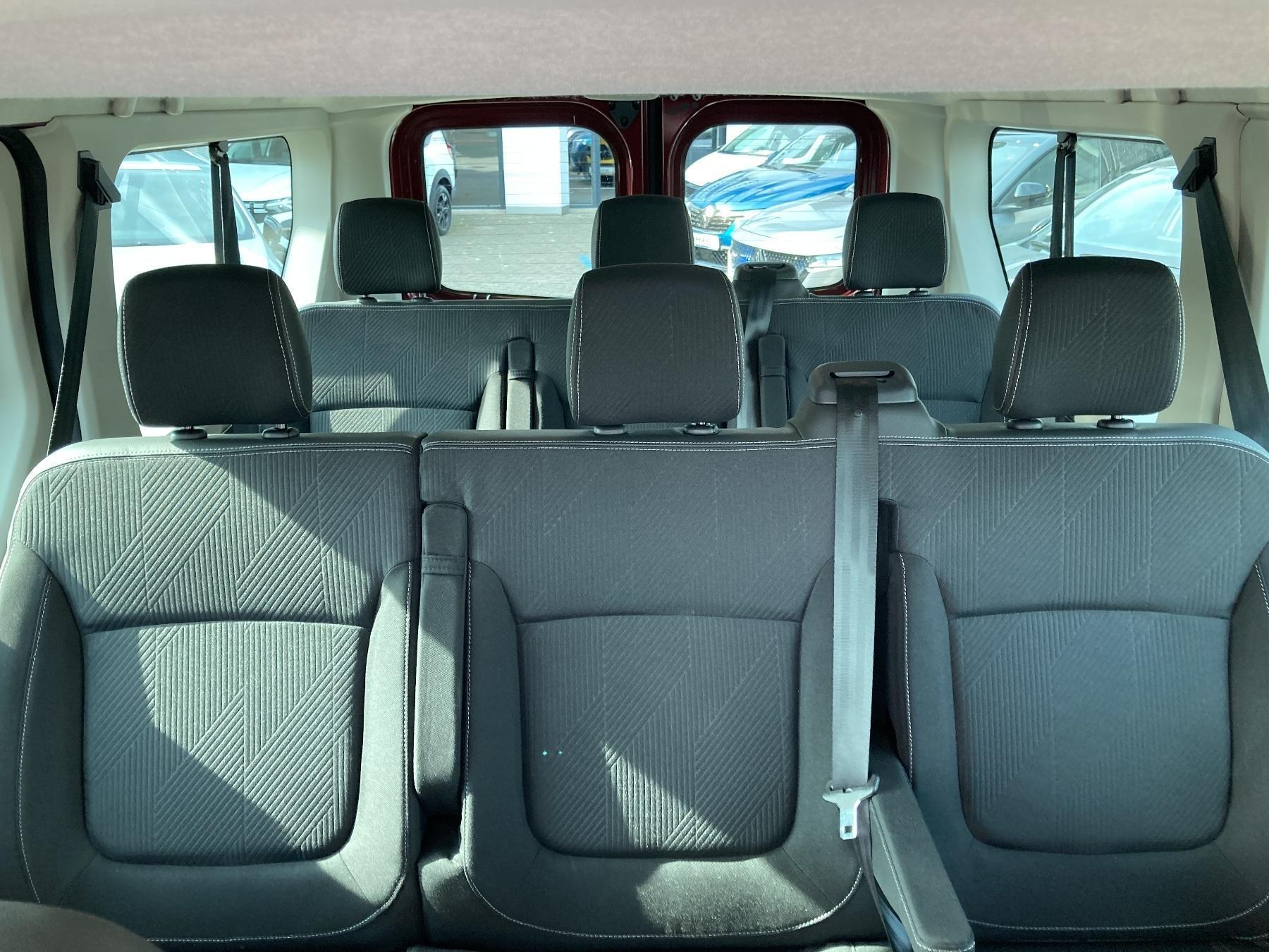 RENAULT Trafic Pkw Grand Life Blue dCi 150 RENAULT Trafic Pkw Grand Life Blue dCi 150