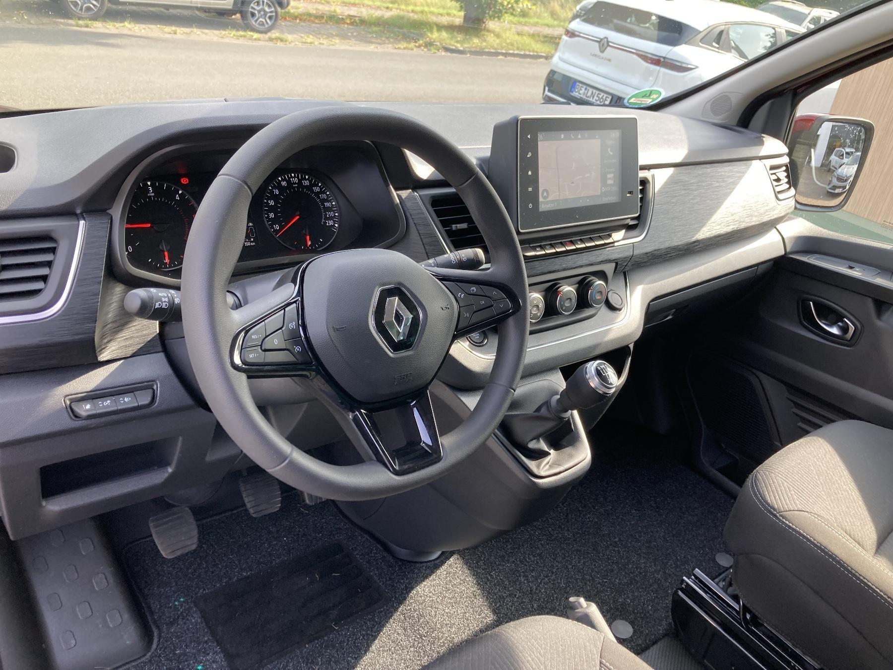 RENAULT Trafic Pkw Grand Life Blue dCi 150 RENAULT Trafic Pkw Grand Life Blue dCi 150