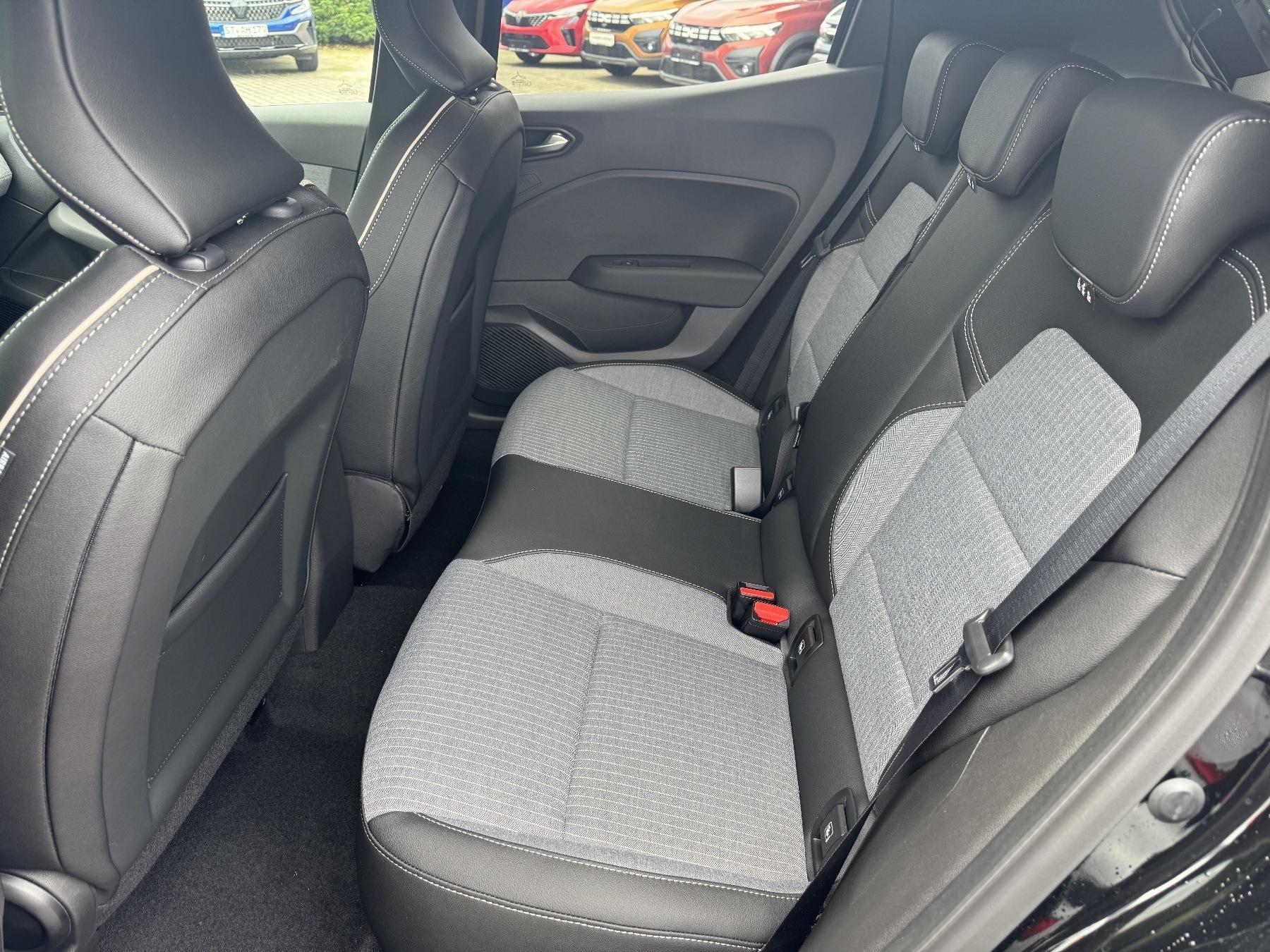 RENAULT Clio Techno TCe 90 RENAULT Clio Techno TCe 90