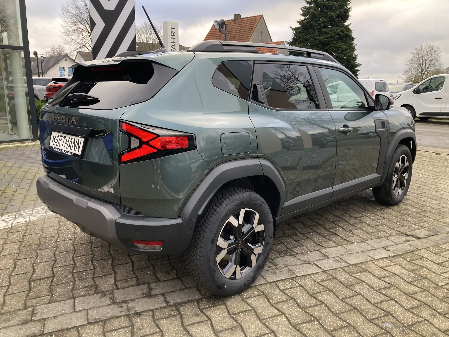 DACIA Duster Extreme TCe 130 4x4 DACIA Duster Extreme TCe 130 4x4