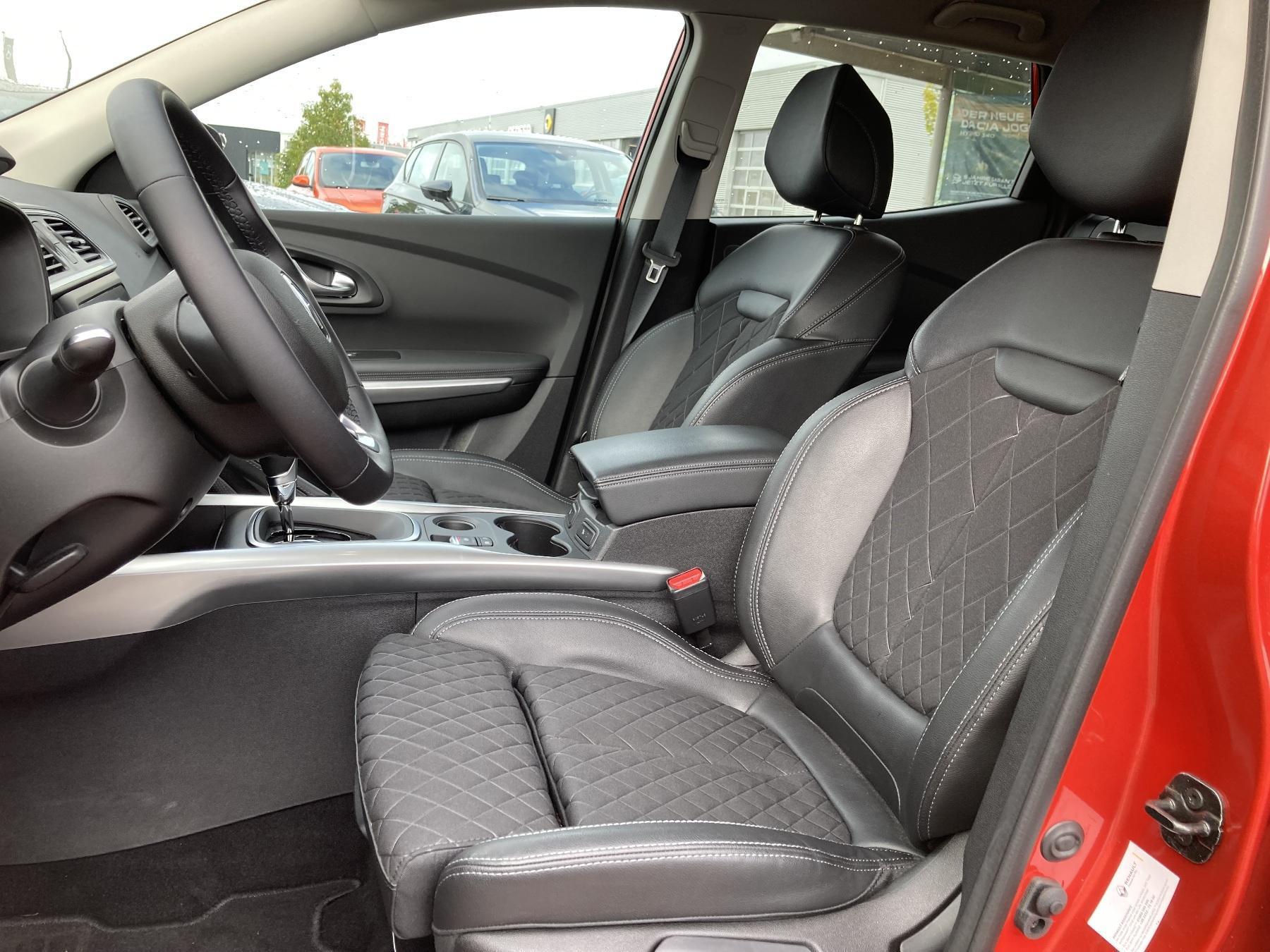 RENAULT Kadjar TECHNO TCe 160 EDC RENAULT Kadjar TECHNO TCe 160 EDC