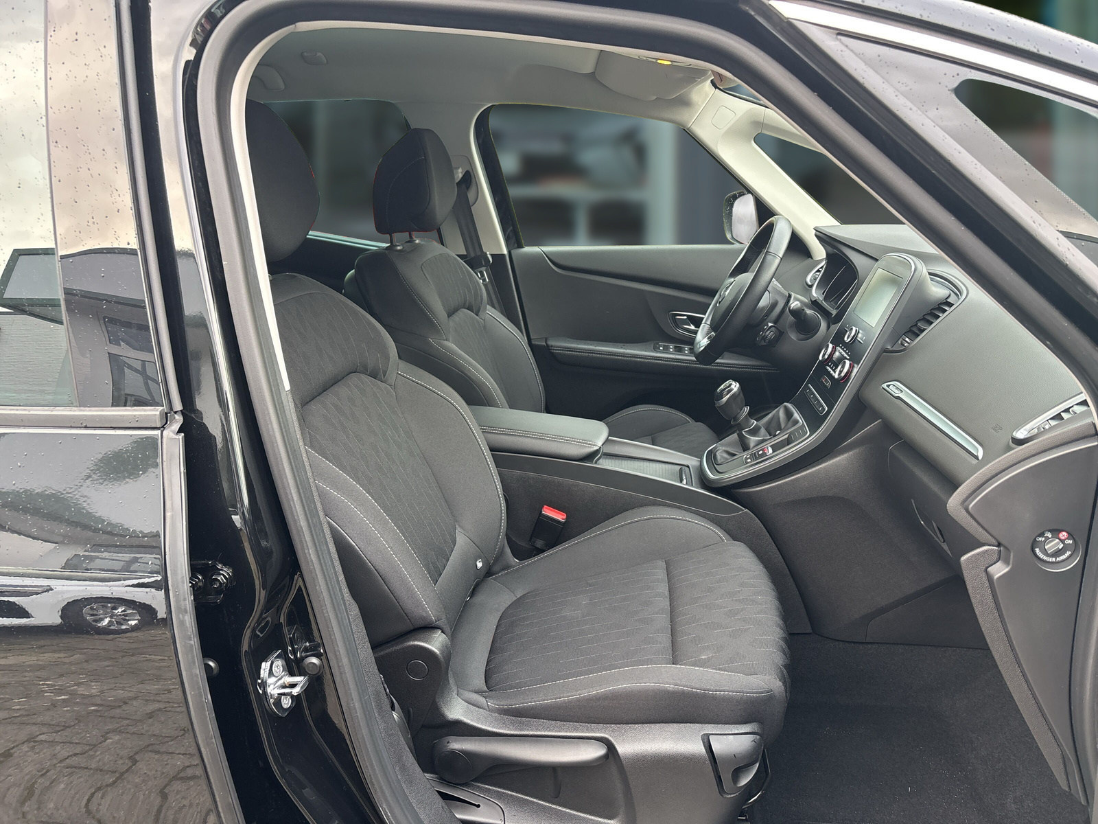 RENAULT Scenic LIMITED Deluxe ENERGY TCe 140 RENAULT Scenic LIMITED Deluxe ENERGY TCe 140