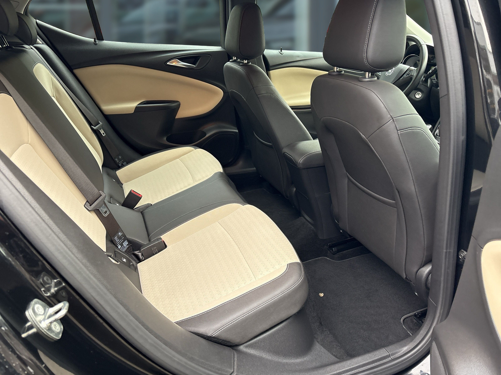 OPEL Astra + OPEL Astra +