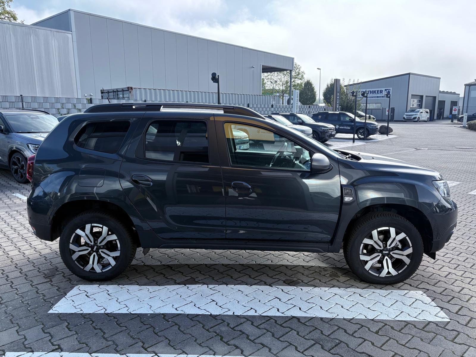 DACIA Duster Journey TCe 150 EDC DACIA Duster Journey TCe 150 EDC