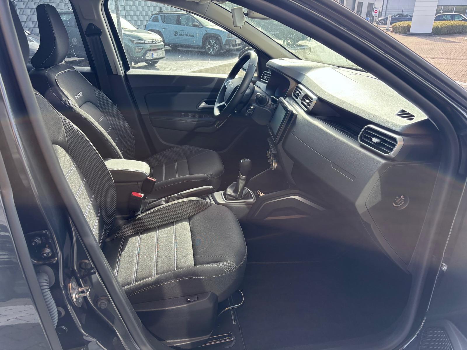 DACIA Duster Journey TCe 150 EDC DACIA Duster Journey TCe 150 EDC