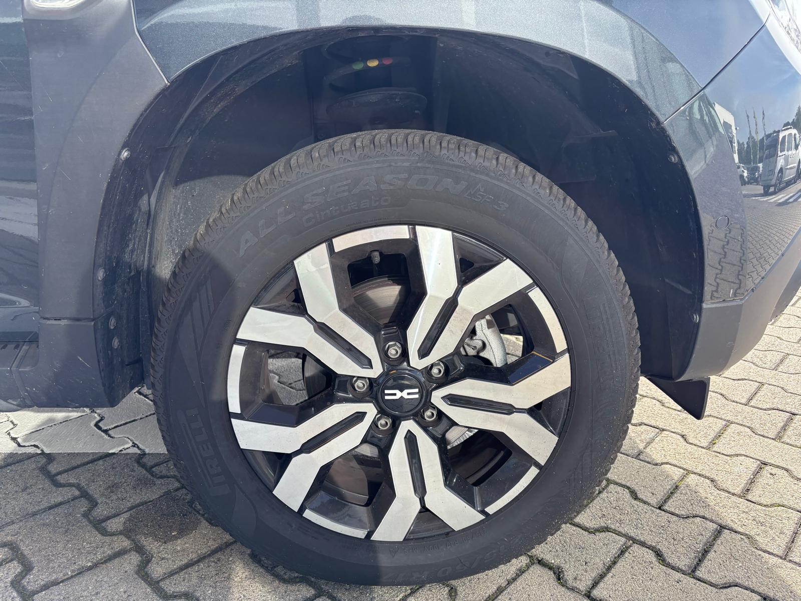 DACIA Duster Journey TCe 150 EDC DACIA Duster Journey TCe 150 EDC